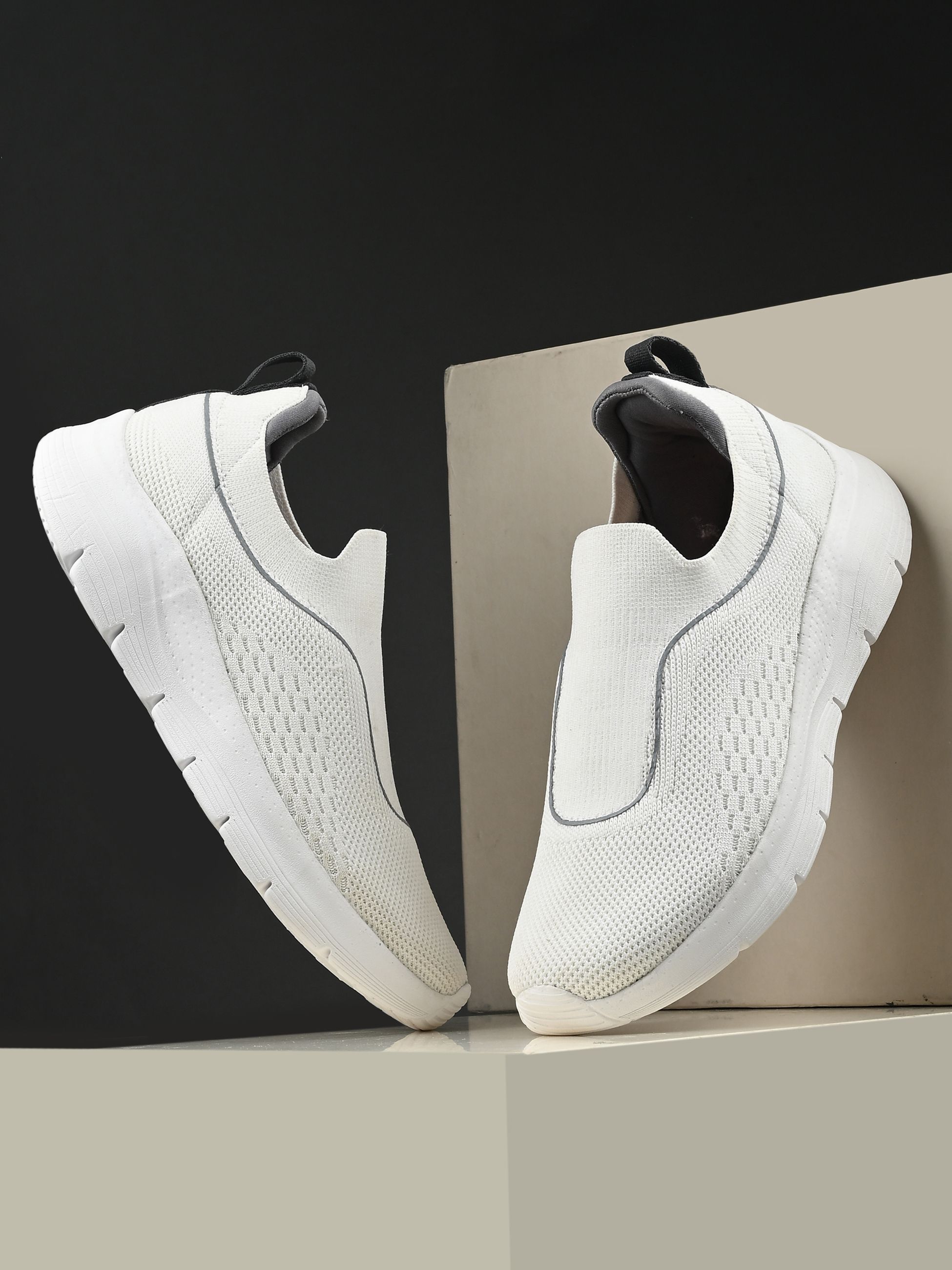 CLAIRE Walking Shoes For Women-image-10