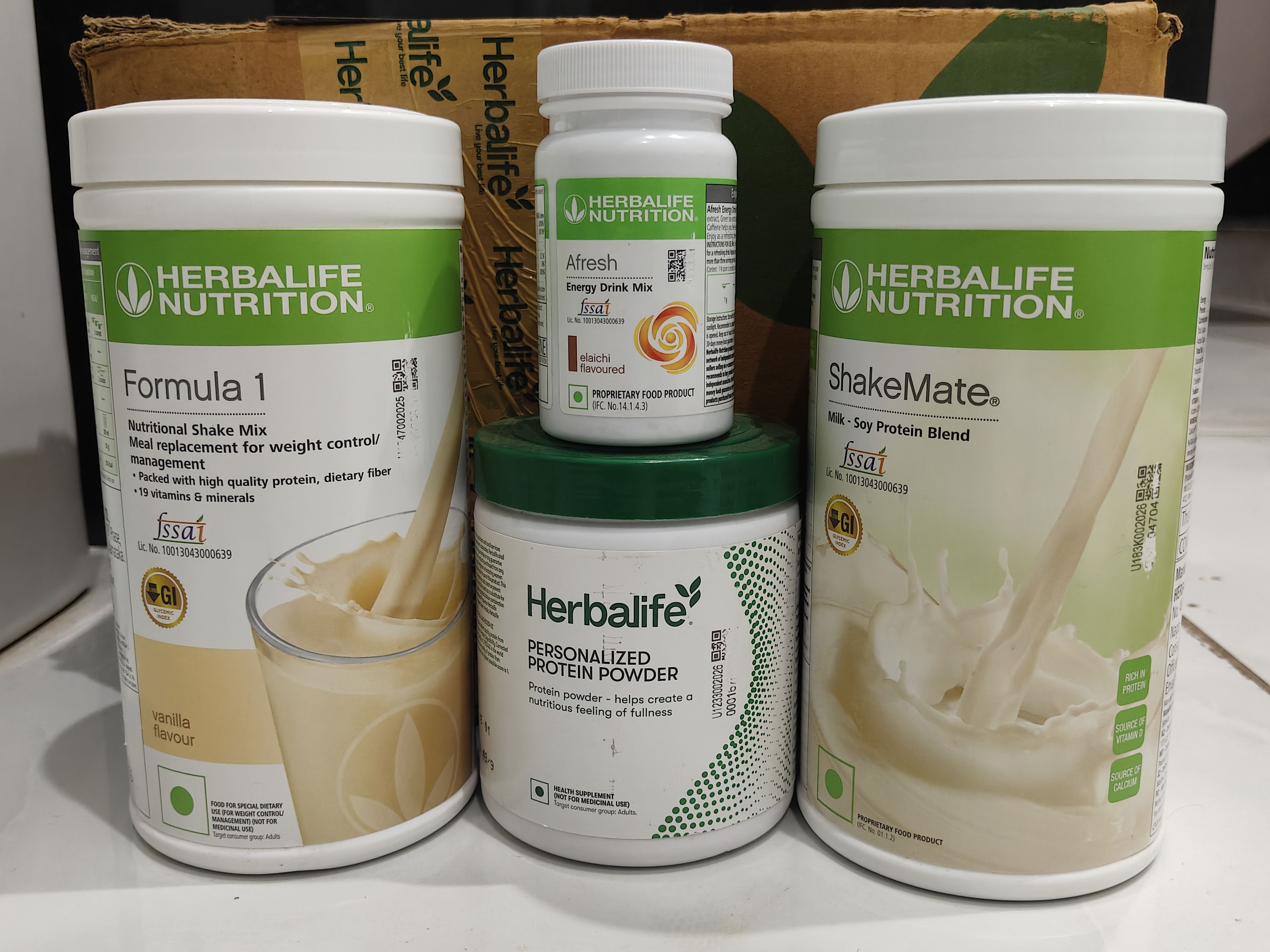 herbalife nutrition NUTRITION VANILLA SHAKE PROTEIN POWDER200GM SHAKEMATE AFRESH ELAICHI protein200gm, shakemate500g, vanilla500gm, elaichi Powder-picture-31