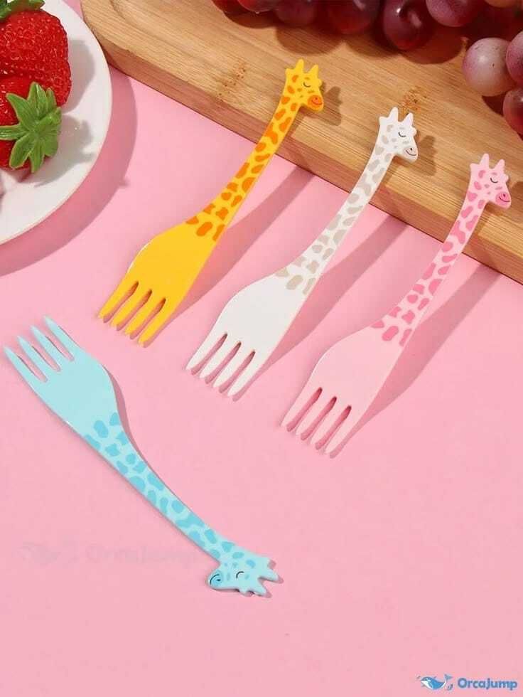 homfel Giraffe Fruit Picks Set (4 Pcs) | Reusable Plastic Snack, Cake & Salad Forks Plastic Fruit Fork-picture-8