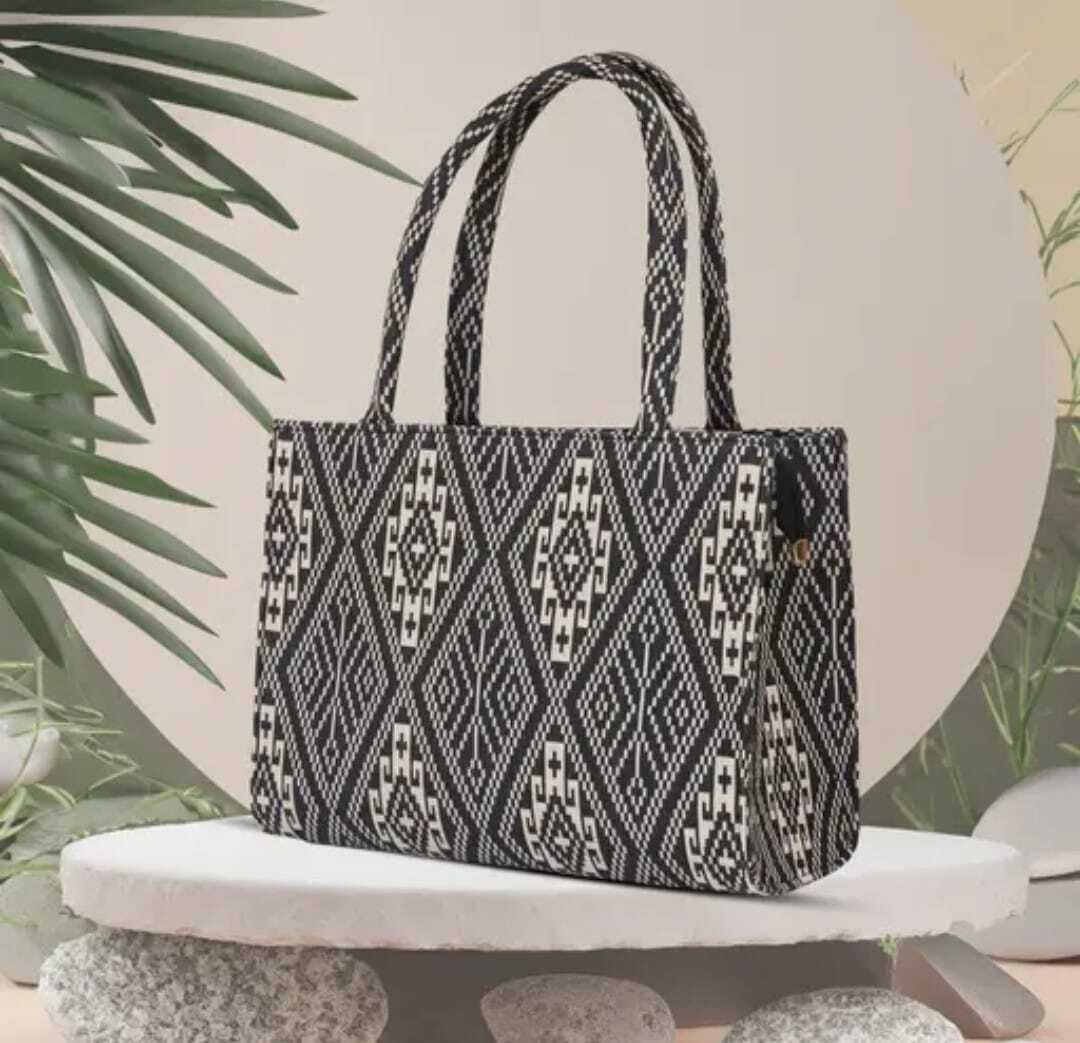 ark fashion Women Multicolor Tote-picture-20