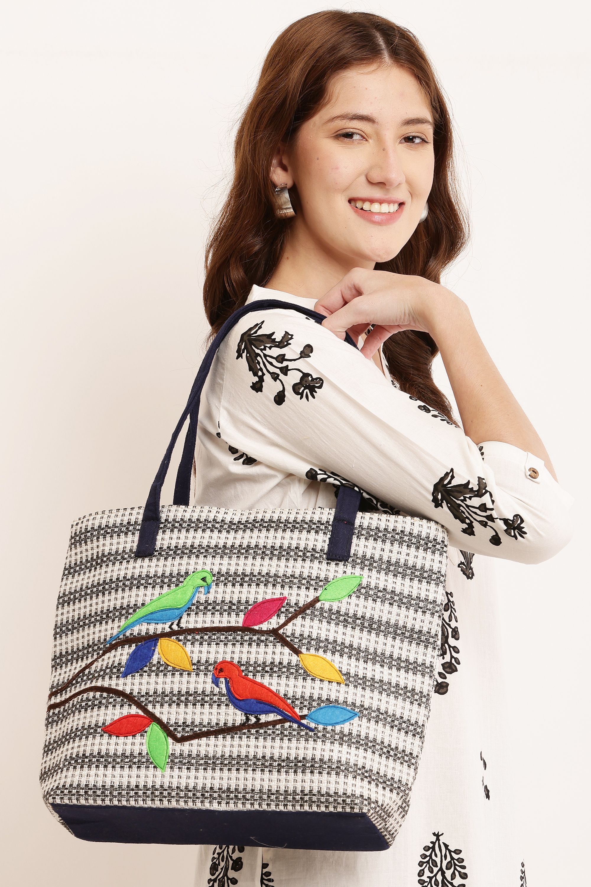 Women White, Black Tote