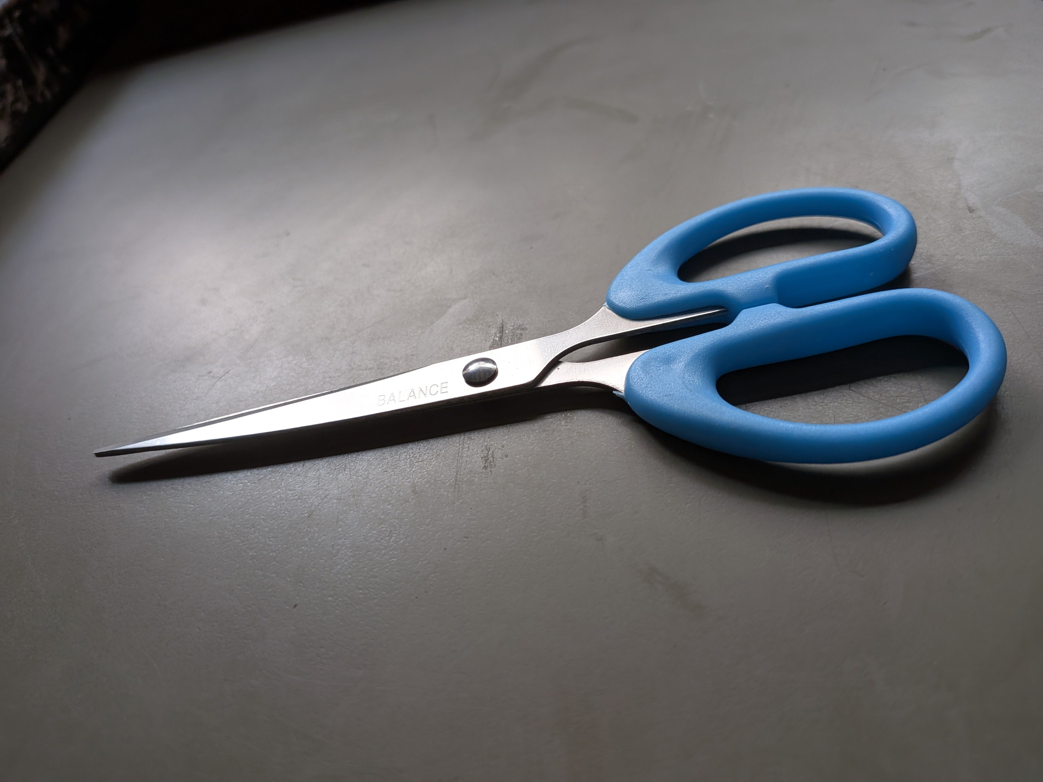 queed MultipurposeMulticolor Stainless Steel 002 Scissors B-670 Scissors-picture-30