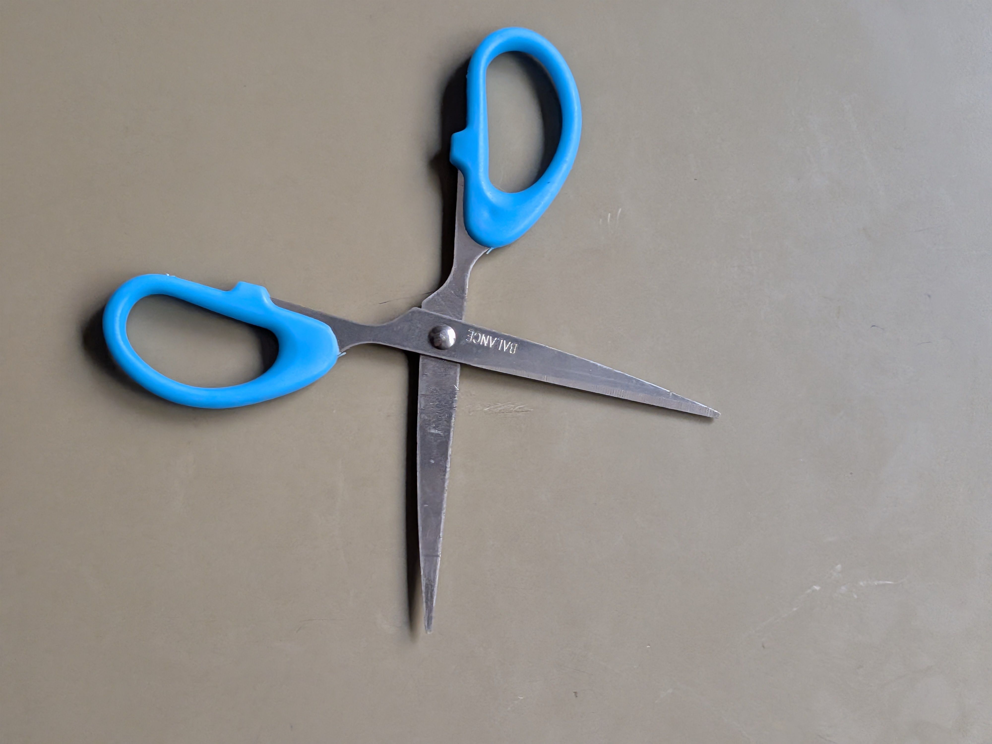 queed MultipurposeMulticolor Stainless Steel 002 Scissors B-75 Scissors-picture-13
