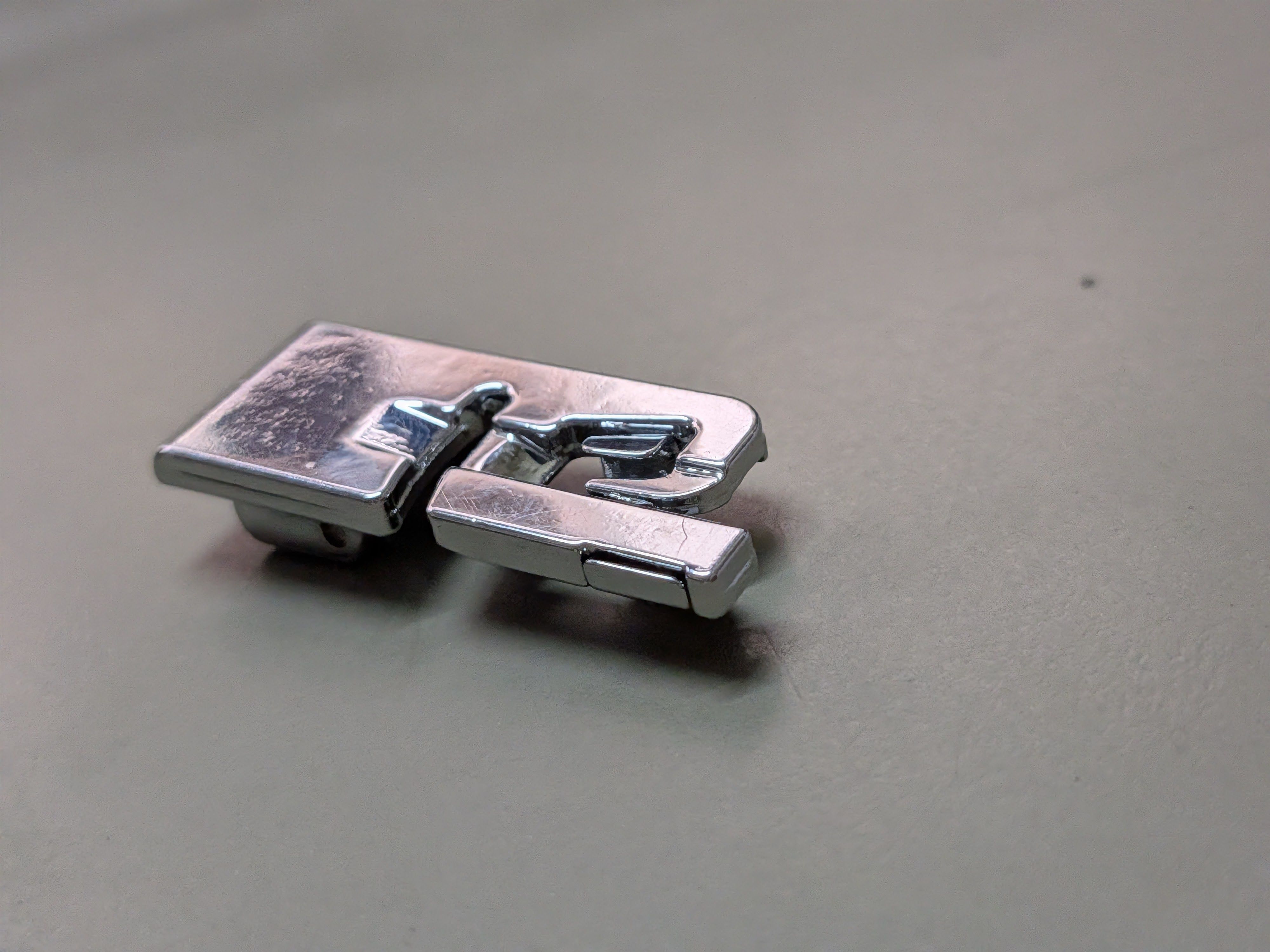 queed 4mm Universal Narrow Rolled Hemming Foot Sewing Machines-478 pressure foot with High Shank-picture-35