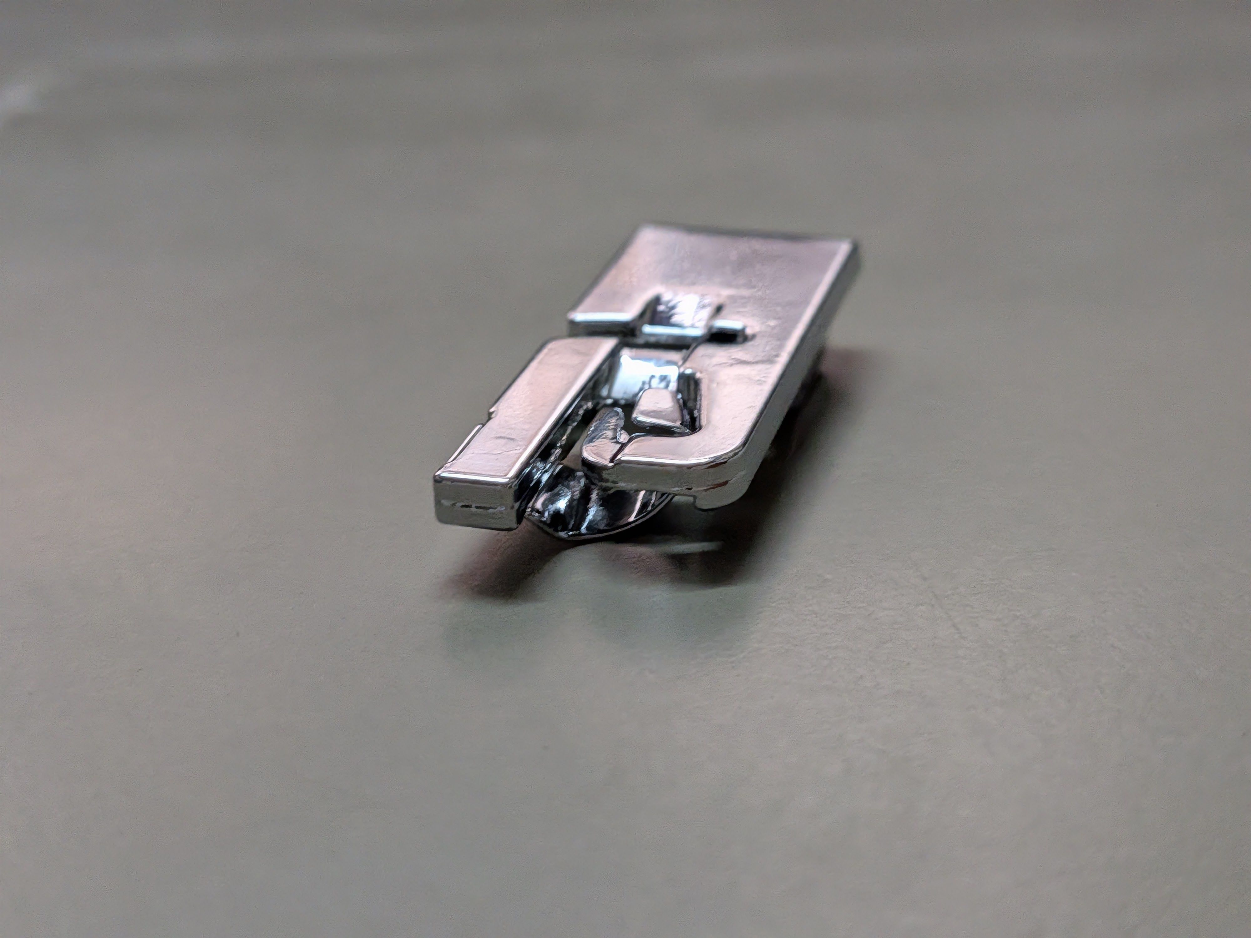 queed 4mm Universal Narrow Rolled Hemming Foot Sewing Machines-487 pressure foot with High Shank-picture-28