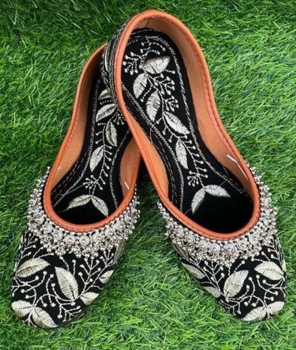 Women Women's Handmade Rajasthani Embroidered PVC Sole Synthetic Mojari/Jutti Bellies Sandal-image-10