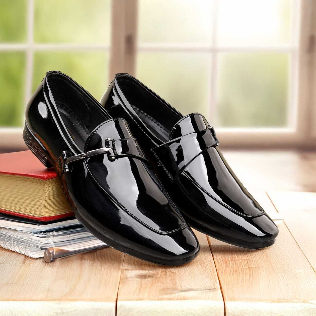 sign app Premium Quality & Partywear Stylish Comfortable Loafers For Men-picture-3