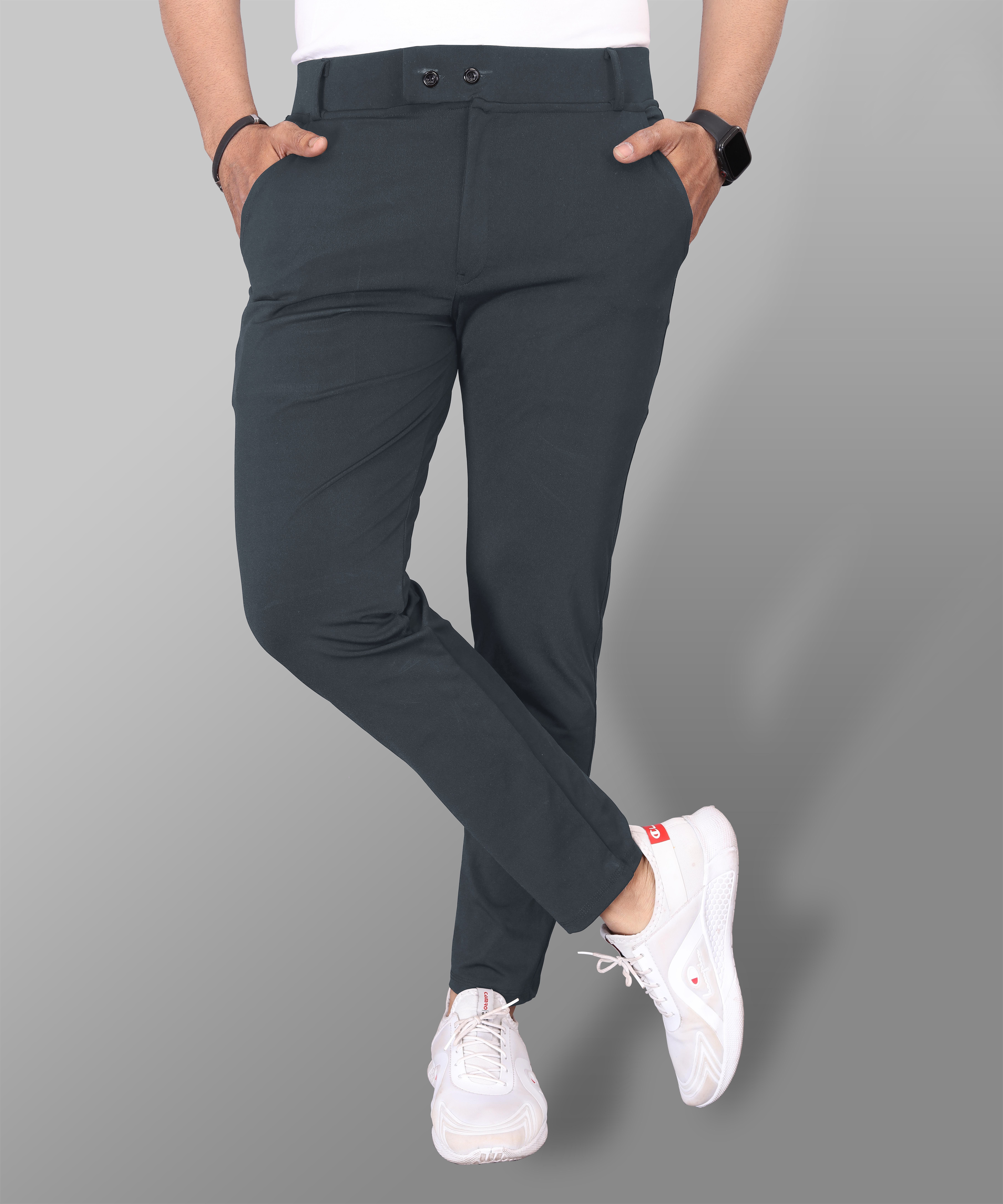 Men Slim Fit Grey Lycra Blend Trousers