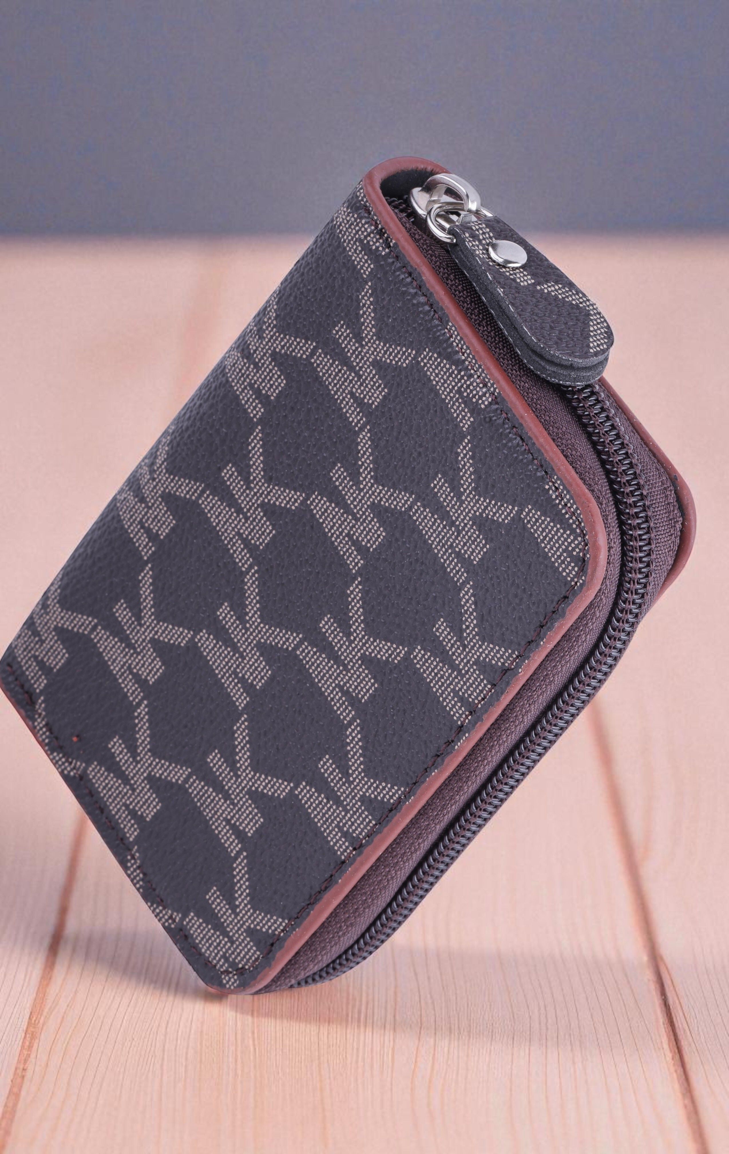 metronaut Men Casual, Formal Brown Genuine Leather RFID Card Holder-picture-23