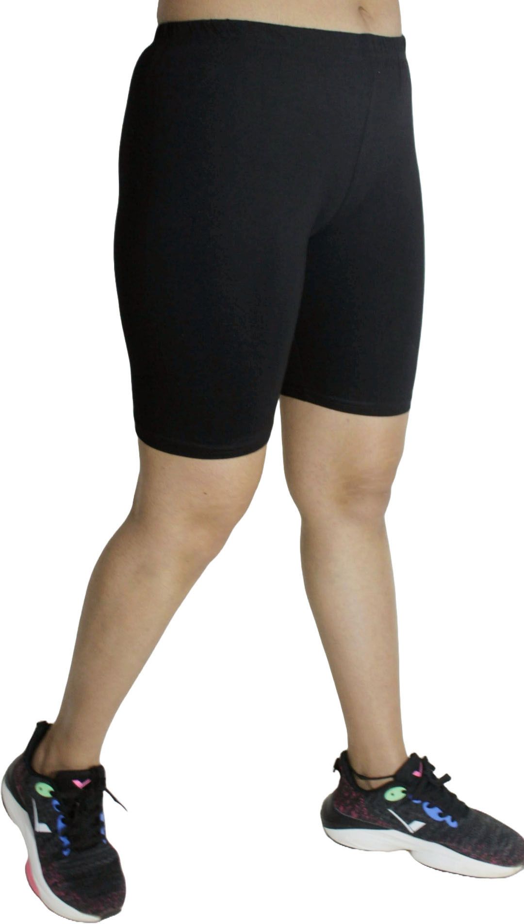 Solid Women Black Cycling Shorts