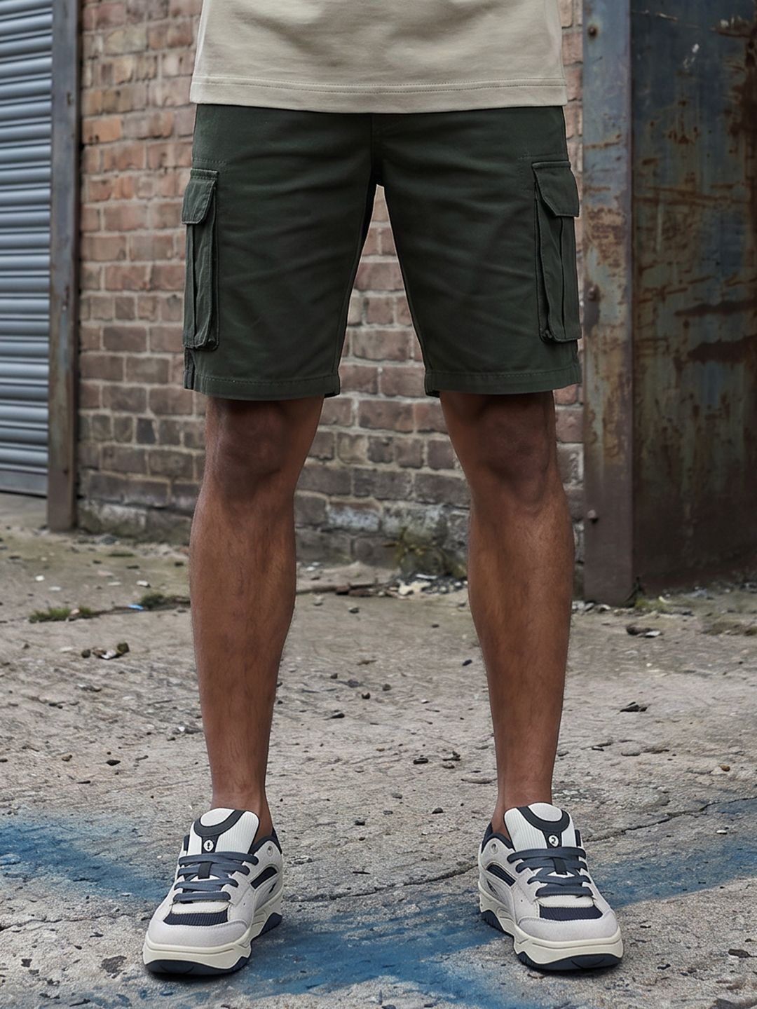 roadster Solid Men Black Cargo Shorts-picture-14