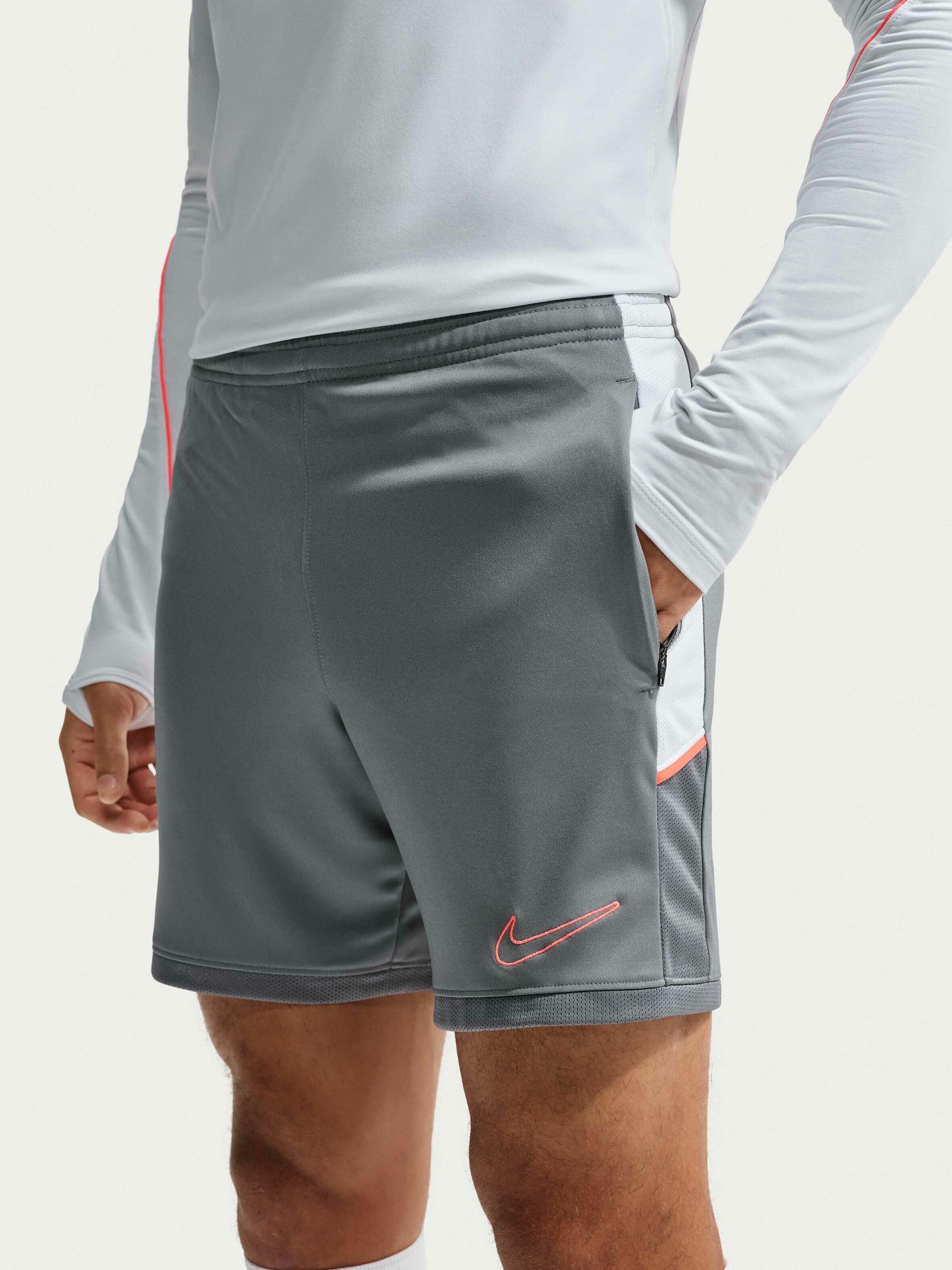 nike Solid Men Grey Sports Shorts-picture-15