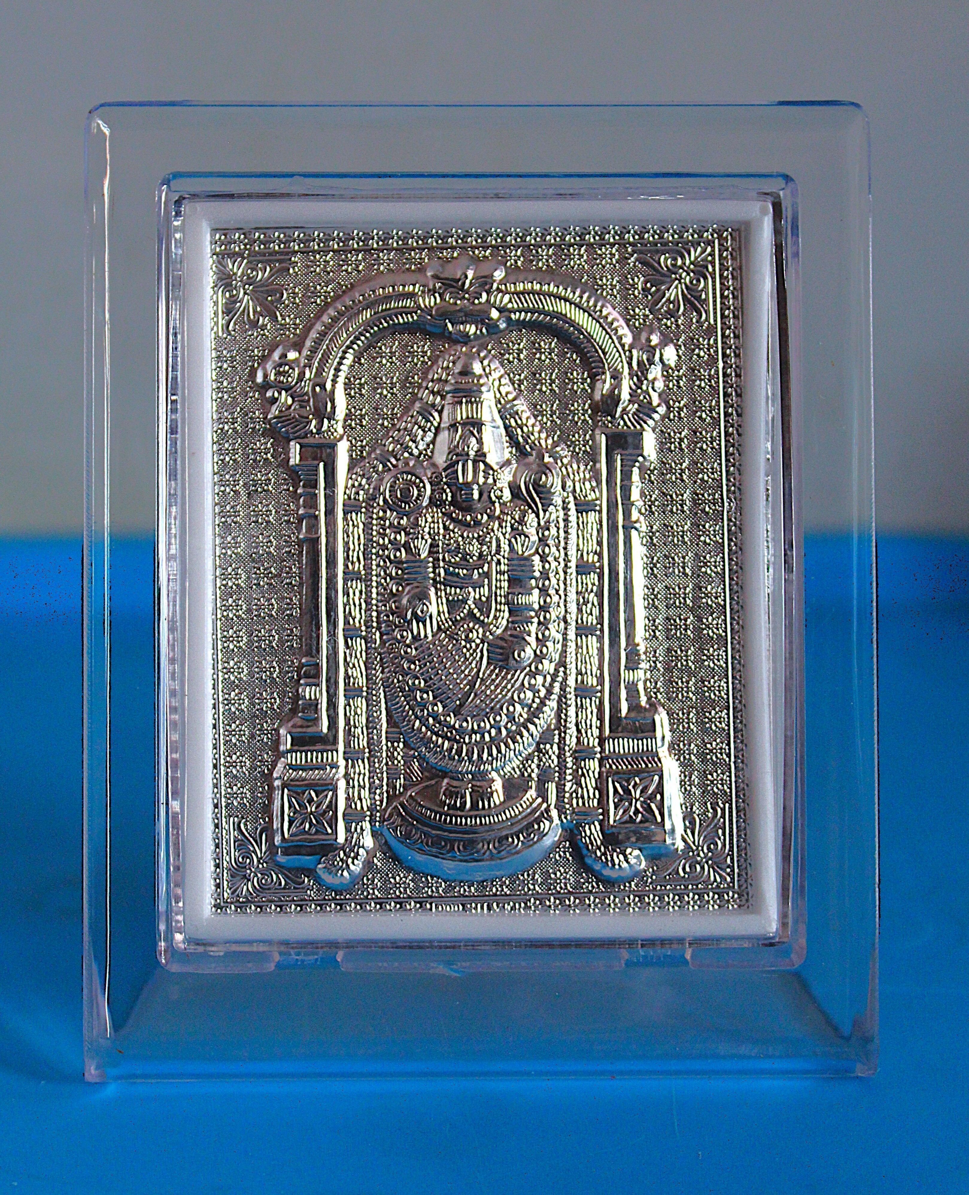 roots craft Silver Lord Balaji Photo Frame for Home/Office Desk /Car Dashboard & Pooja Room Decorative Showpiece - 7 cm-picture-26