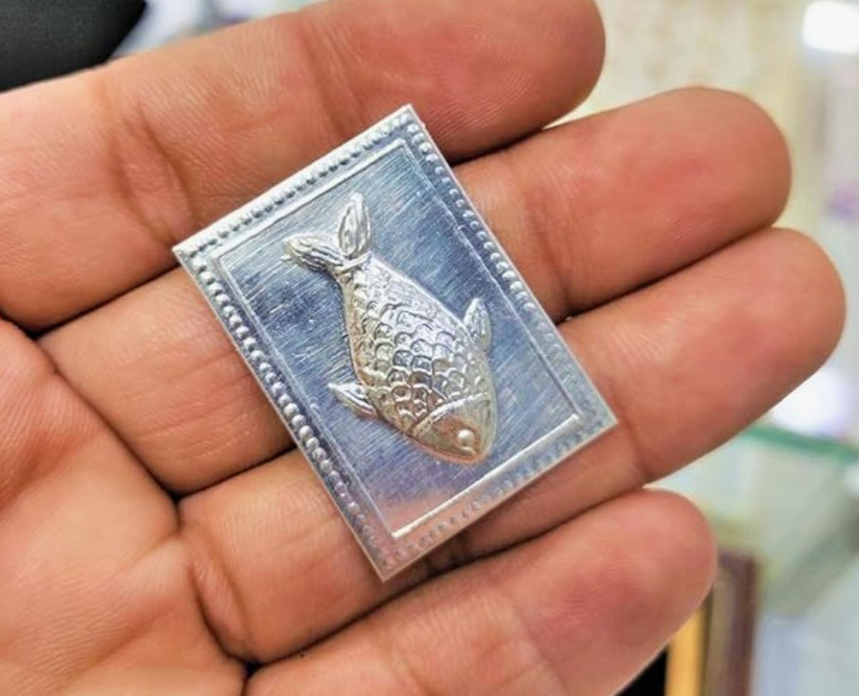 ASTRO-D Pure Silver Fish Show Piece for Prosperity.WT: 1.2 GMS, Purity : 97-99% Decorative Showpiece - 2 cm