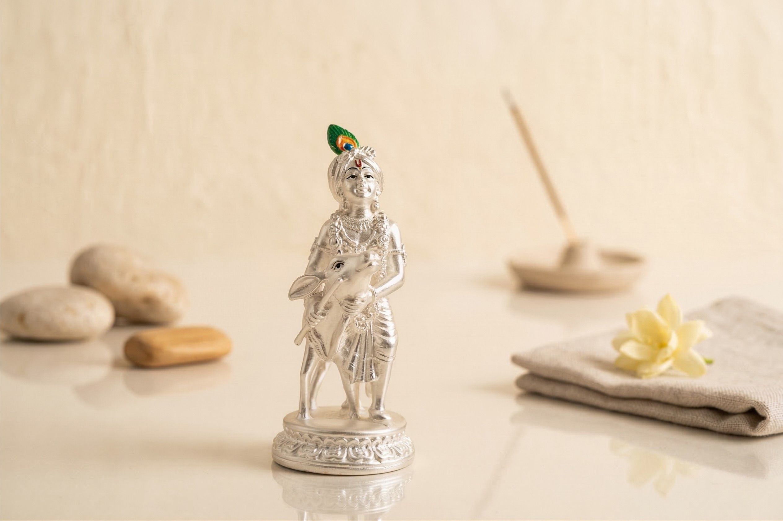 silfig Krishna with Cow Idol - 16.5cm 999 Pure Silver Coating Lord Krishna Statue Decorative Showpiece - 16.5 cm-picture-16