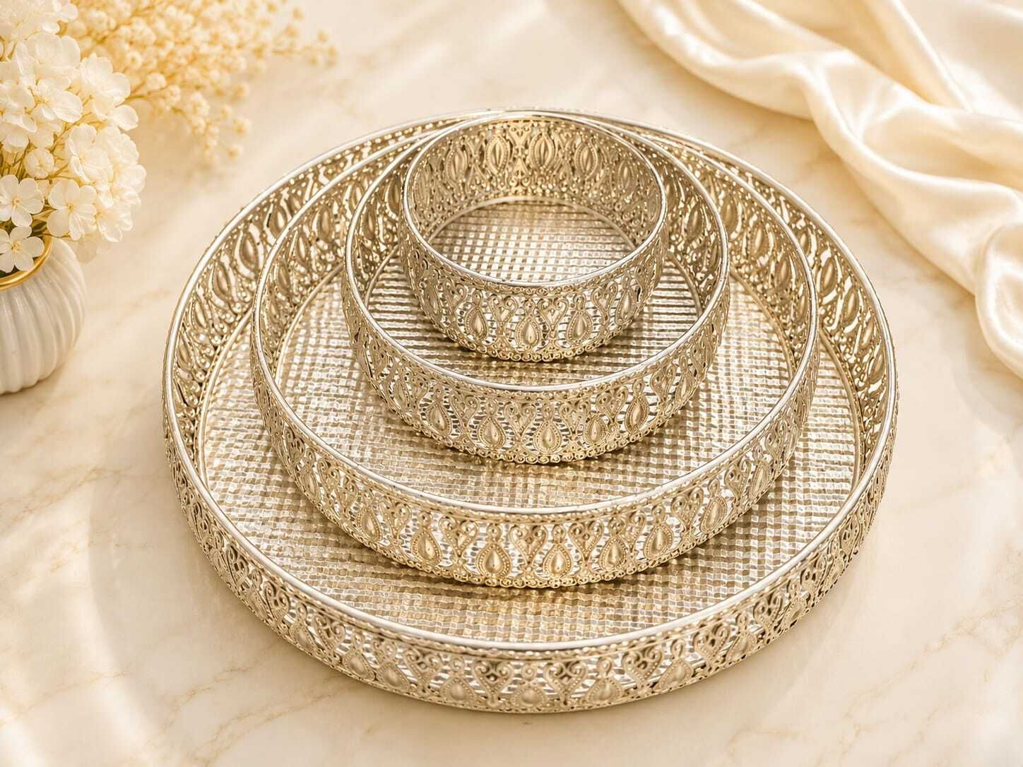 alayka Decorative Showpiece - 25 cm-picture-39