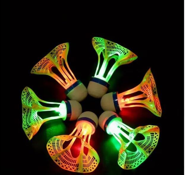 6Pcs LED Light Up Badminton Shuttlecock, Glow in Dark Nylon Birdie Nylon Shuttle - Multicolor-image-8