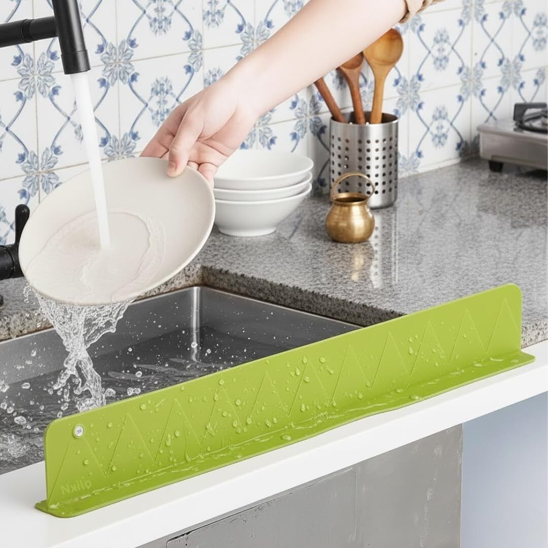 quickhub Kitchen Bathroom Sink Splash Guard with Strong Suction Cup Barrier (Pack of 1) Sink Plug-picture-42