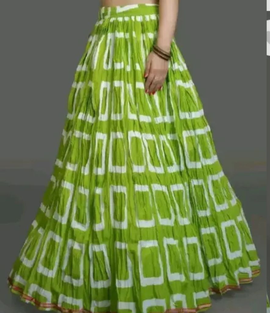 viloni Women Printed Regular Green Skirt-picture-14