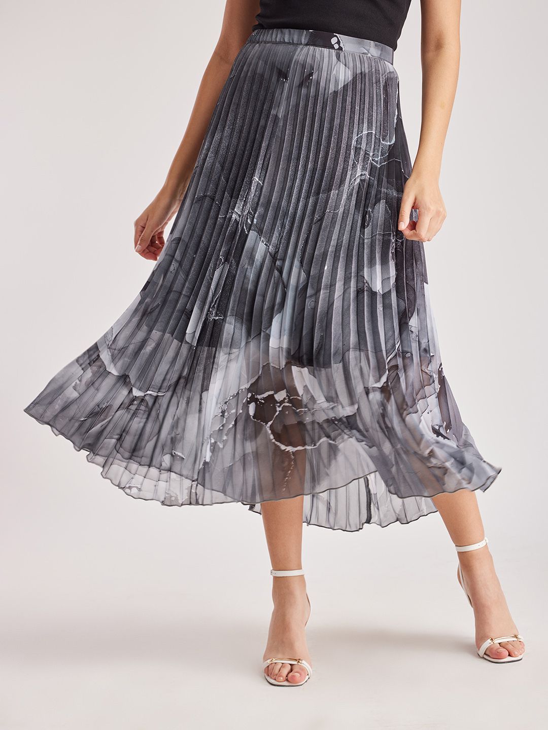 fable street Women Abstract A-line Black Skirt-picture-11