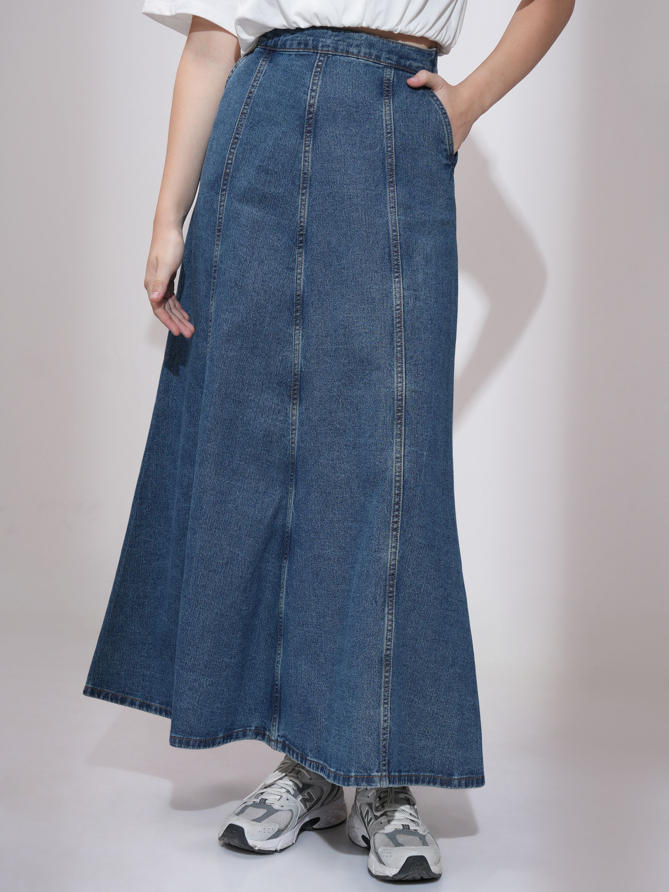 Women Solid Flared Light Blue Skirt-image-13