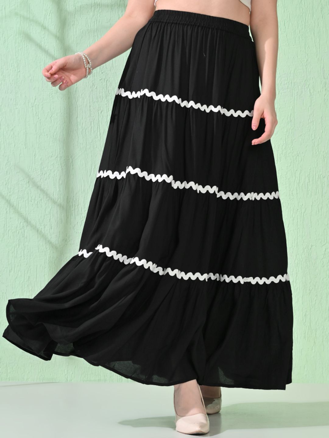 deklook Women Striped Flared Black Skirt-picture-28