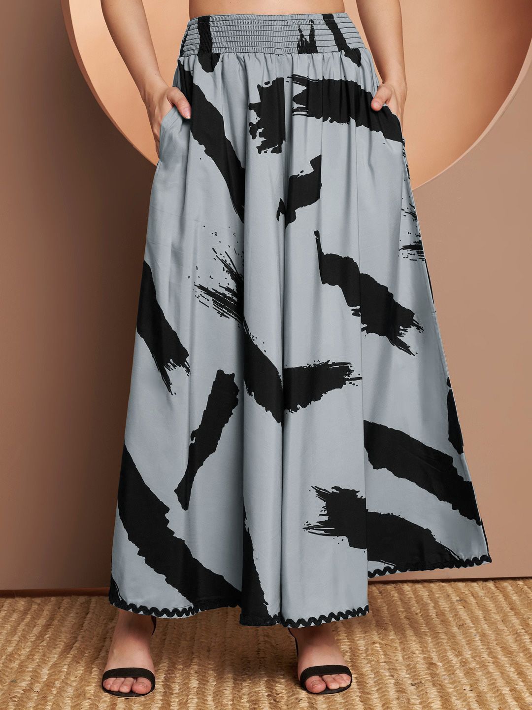 zwerlon Women Printed A-line Grey, Black Skirt-picture-25