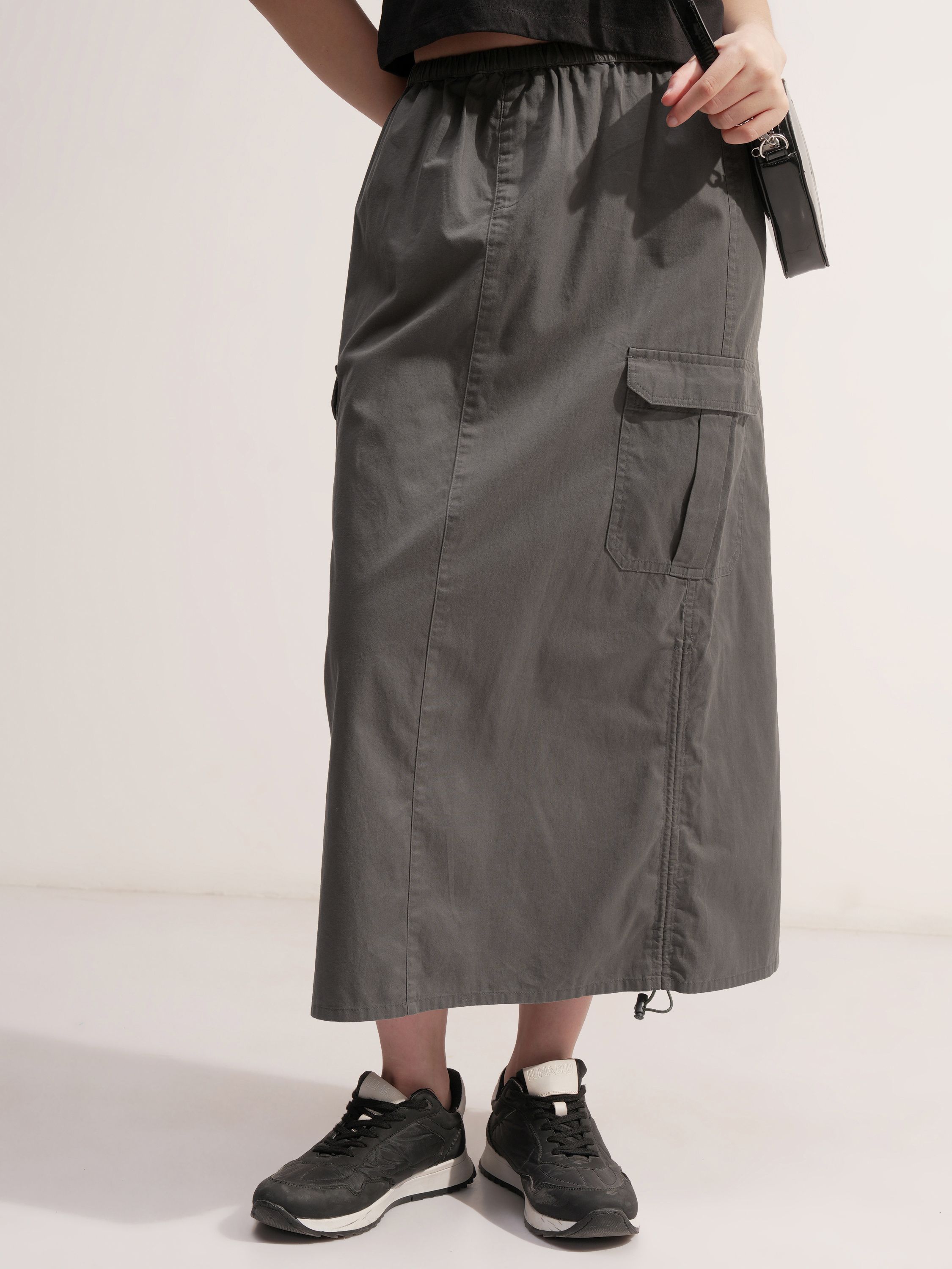 Women Solid Straight Grey Skirt-image-22