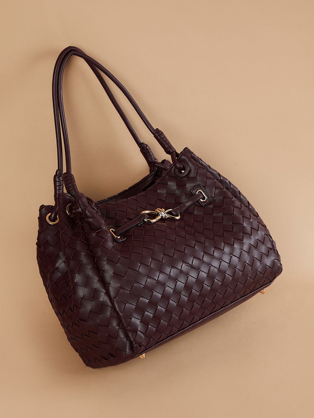 code by lifestyle Women Maroon Shoulder Bag-picture-11