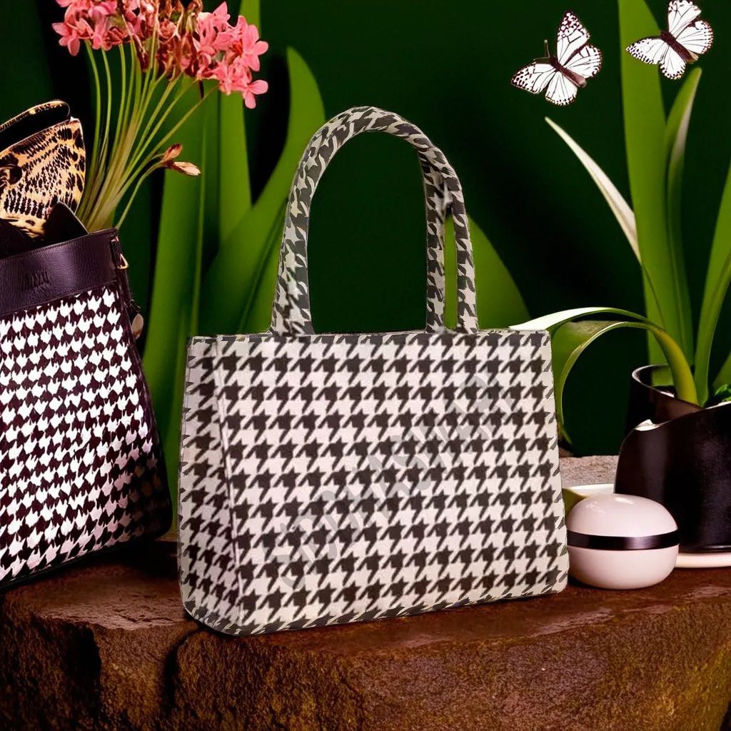 siddhaswari Women Black Tote1 Messenger Bag-picture-27