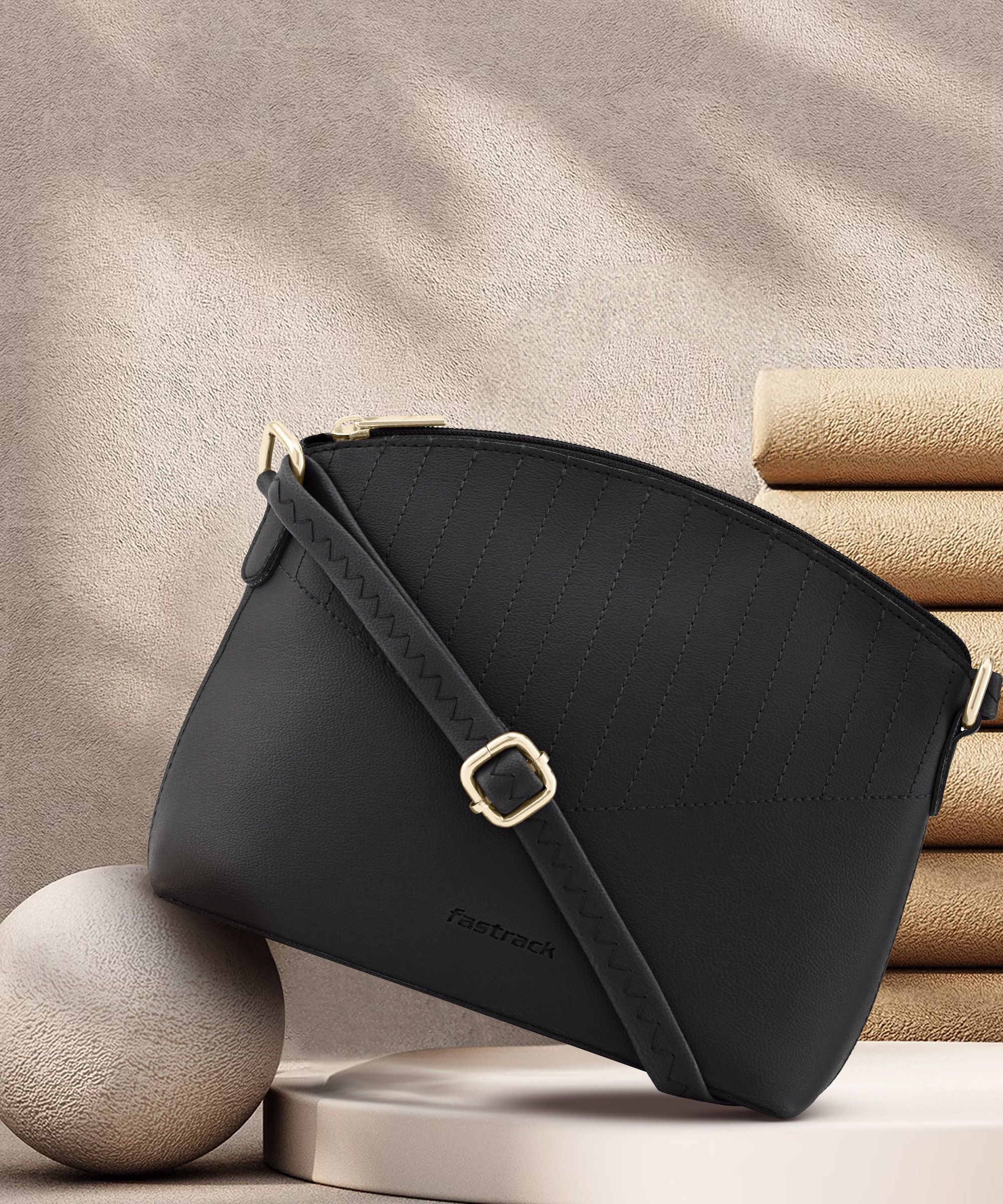 Black Women Sling Bag Solid-image-20