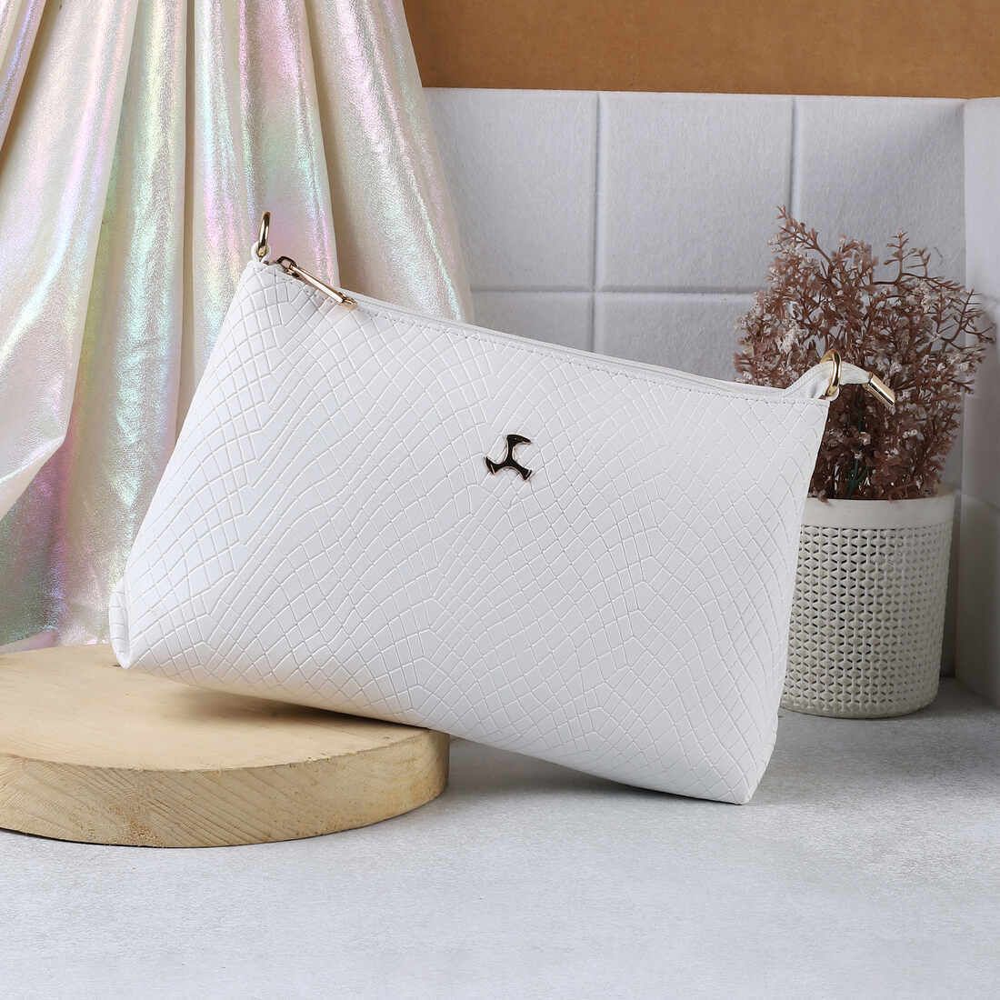 mochi White Women Sling Bag 66-7751-picture-15