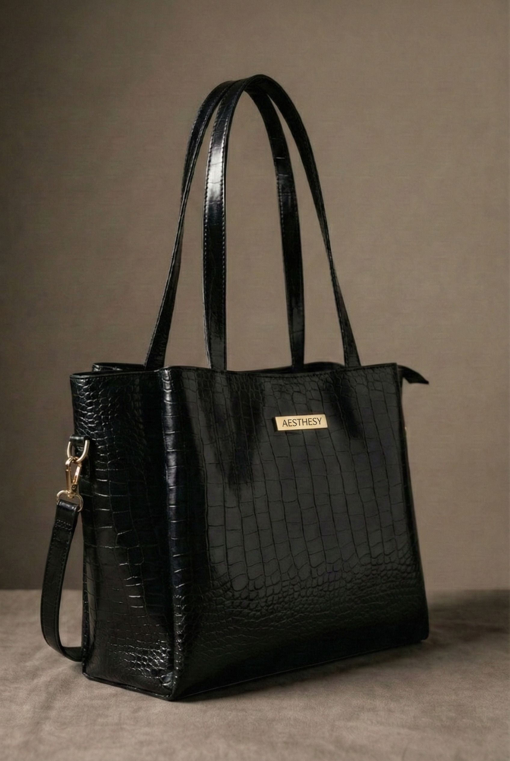 Black Women Hand-held Bag Elegant Crocodile Texture PU Tote Bag for Women | Spacious Work & Office Handbag-image-3