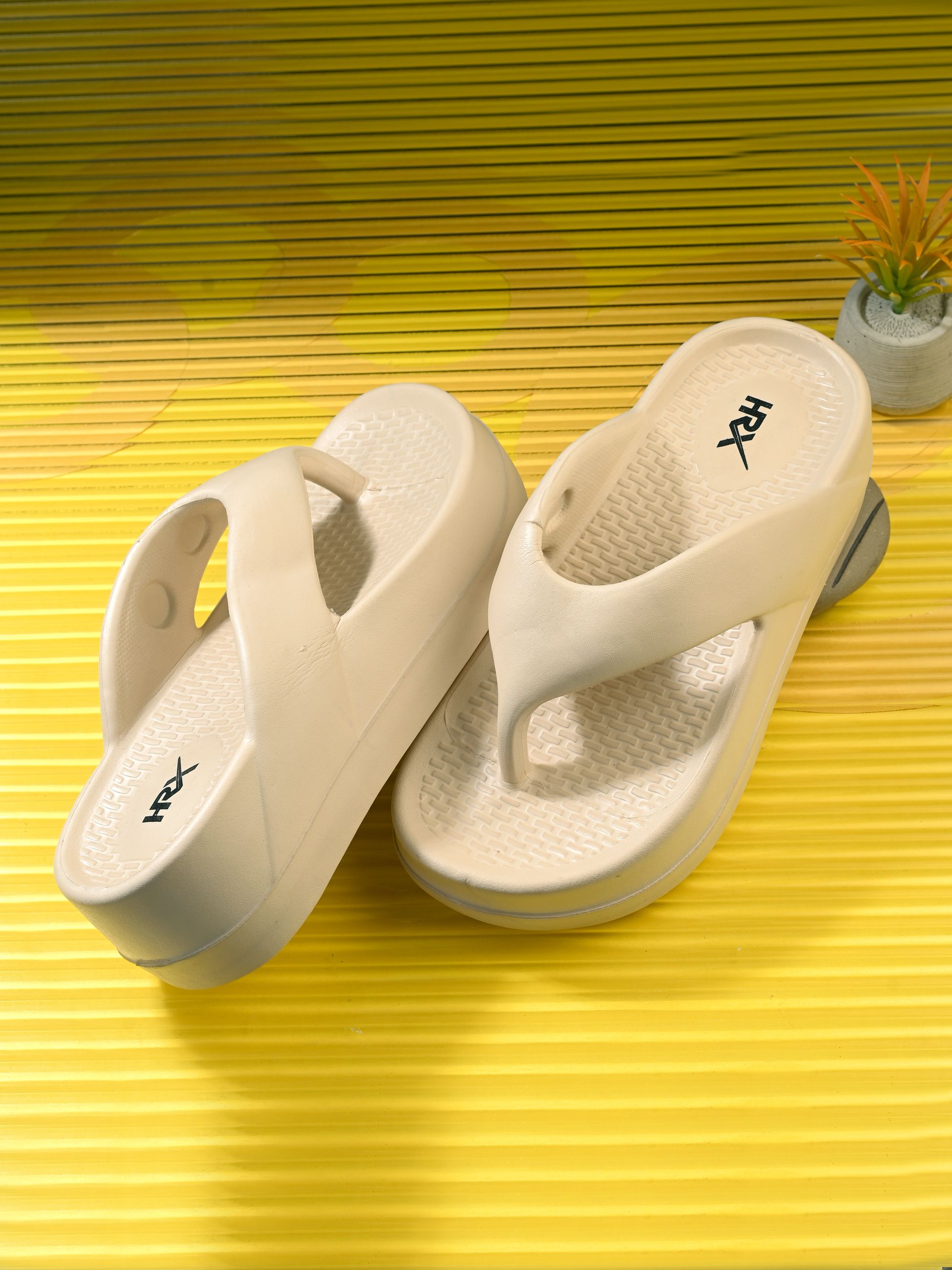 hrx by hrithik roshan Women Flip Flops-picture-16