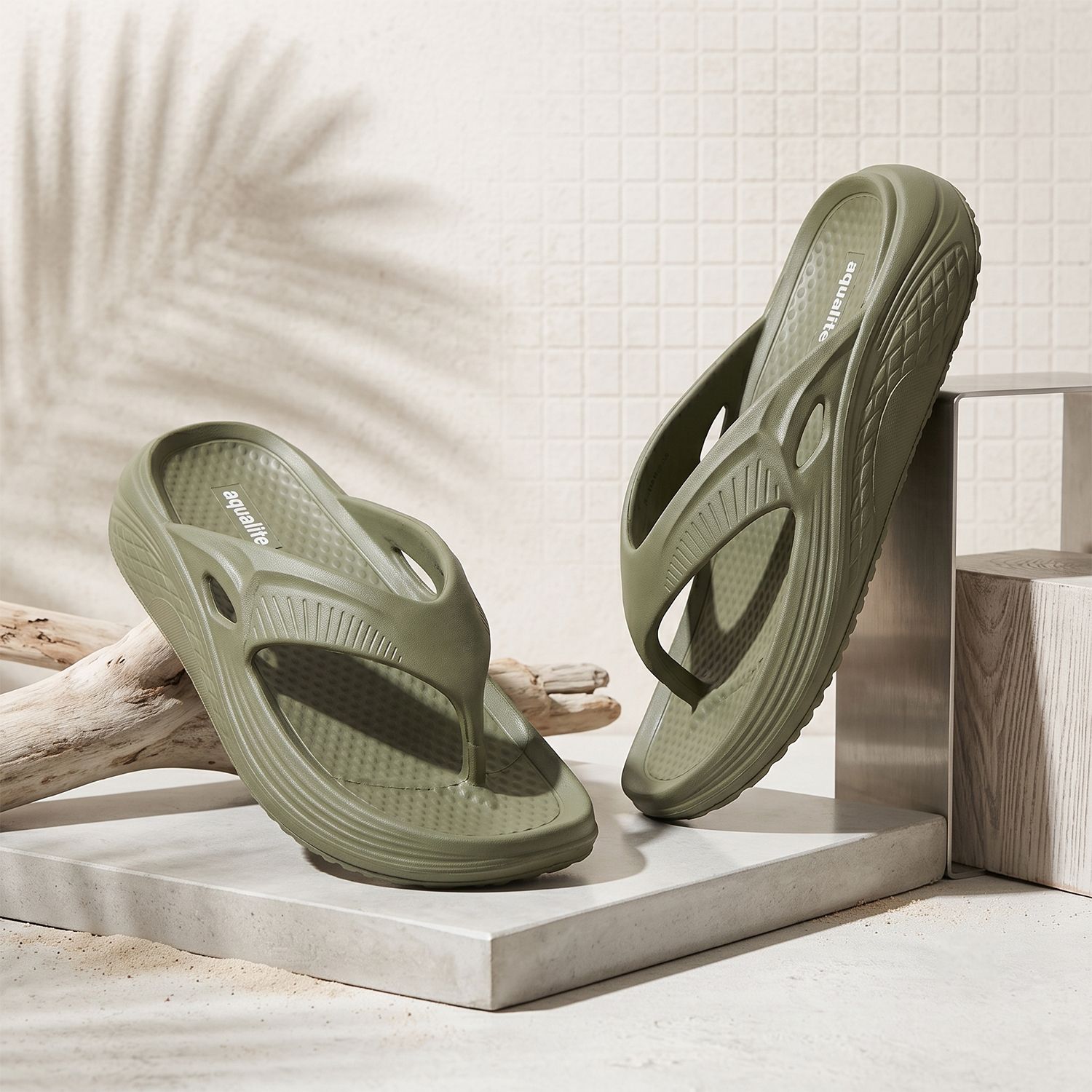 aqualite Men Flip Flops-picture-22
