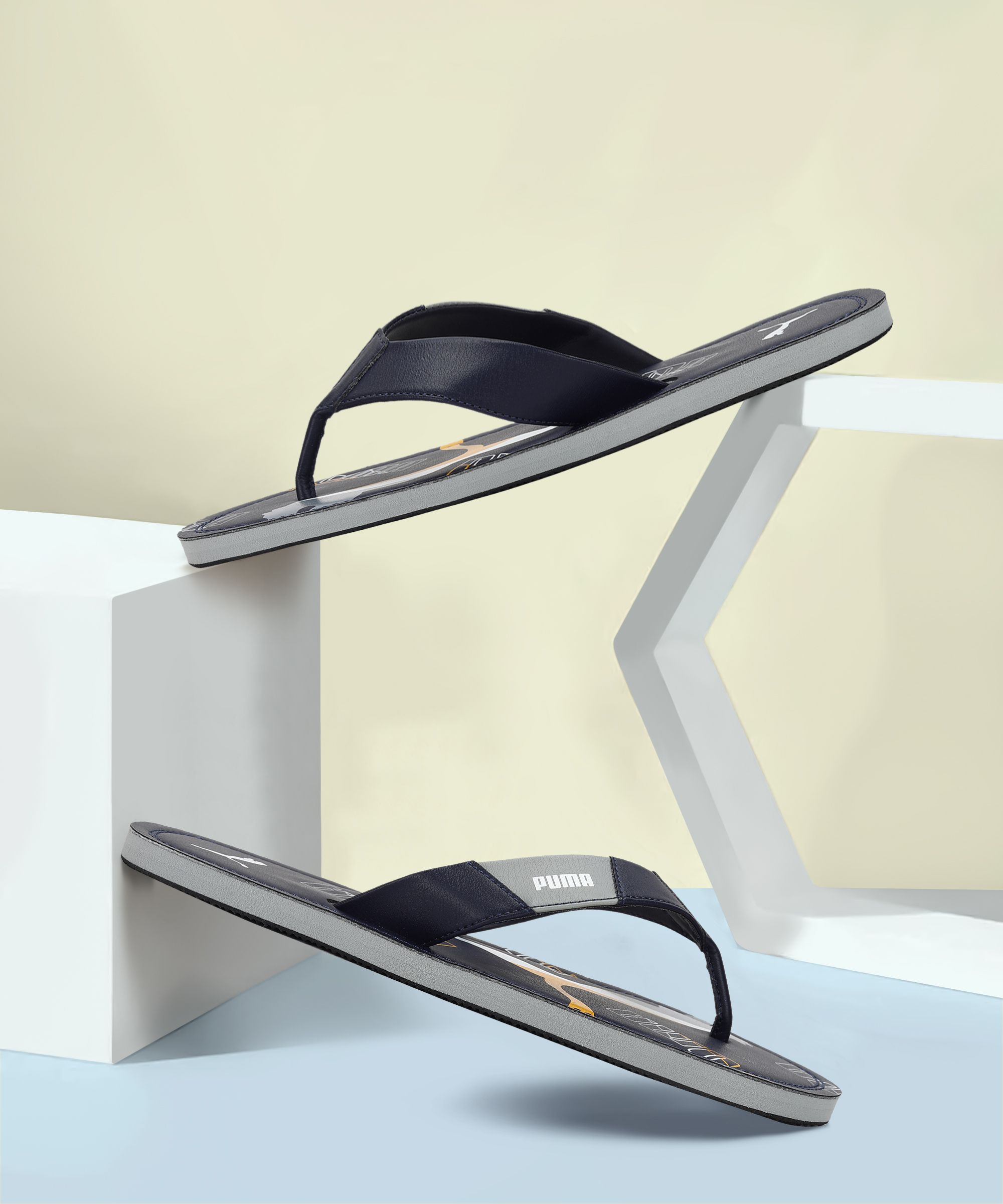 Puma Eezay Men Flip Flops-picture-17
