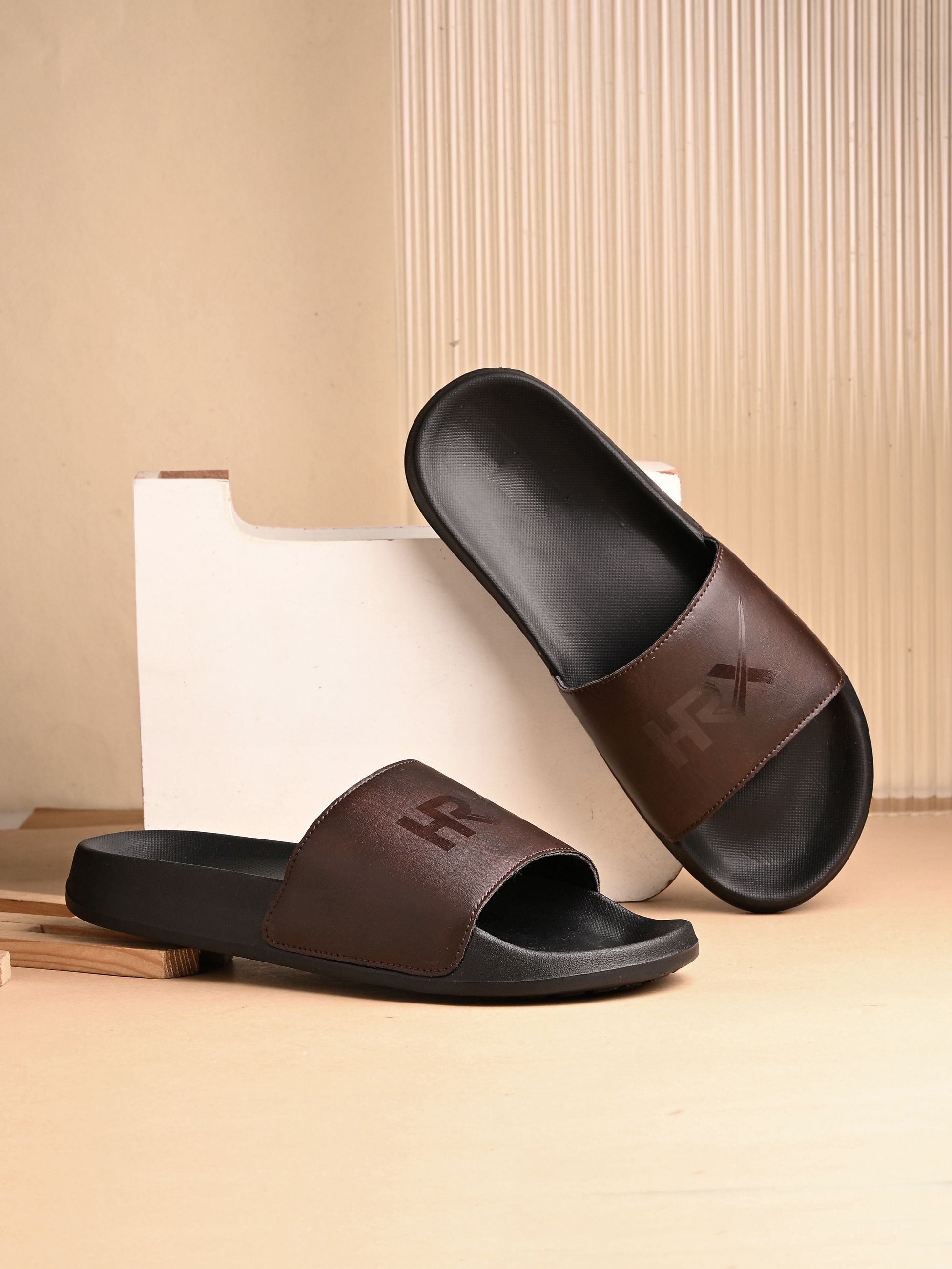 hrx by hrithik roshan Men Slides-picture-11