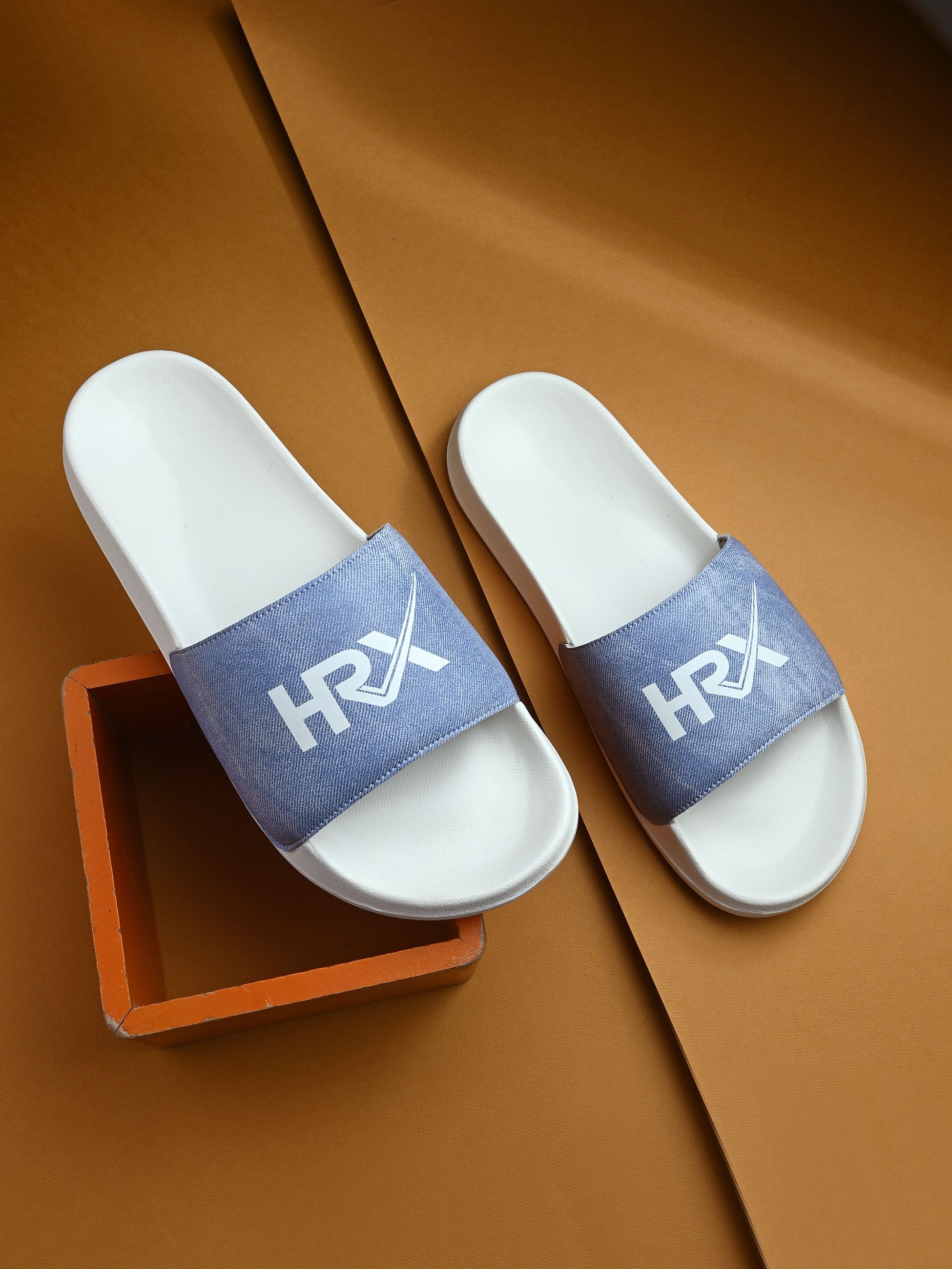 hrx by hrithik roshan Men Slides-picture-20