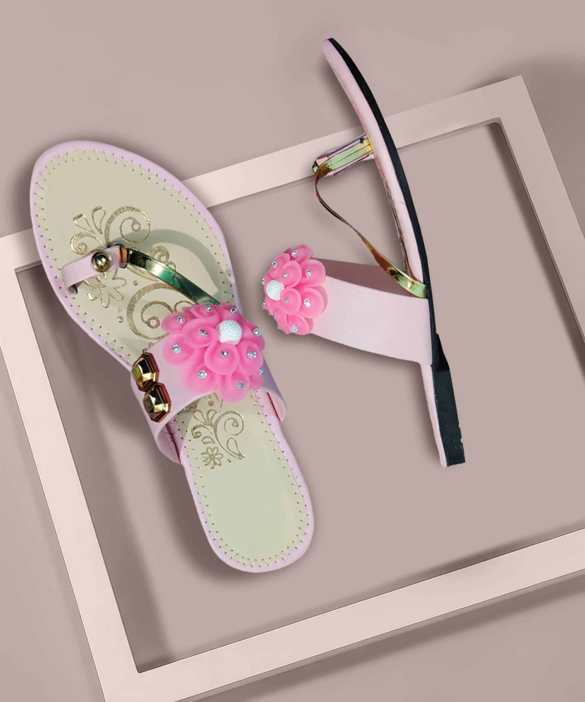 shipee Women Slippers-picture-14