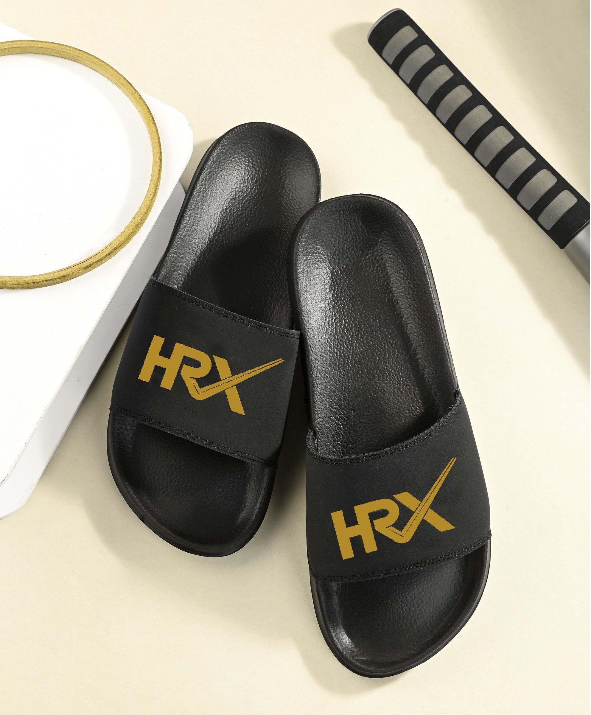 hrx by hrithik roshan Men Slides-picture-21