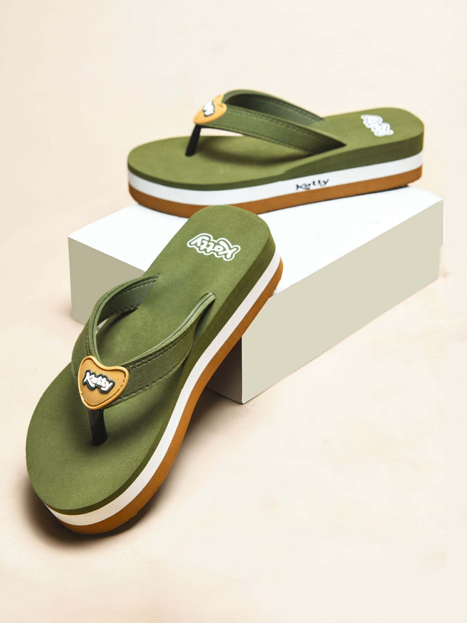 katty Newly Launch Premium Trendy Colorful Comfortable Lightweight Stylish Antiskid Women Flip Flops-picture-14