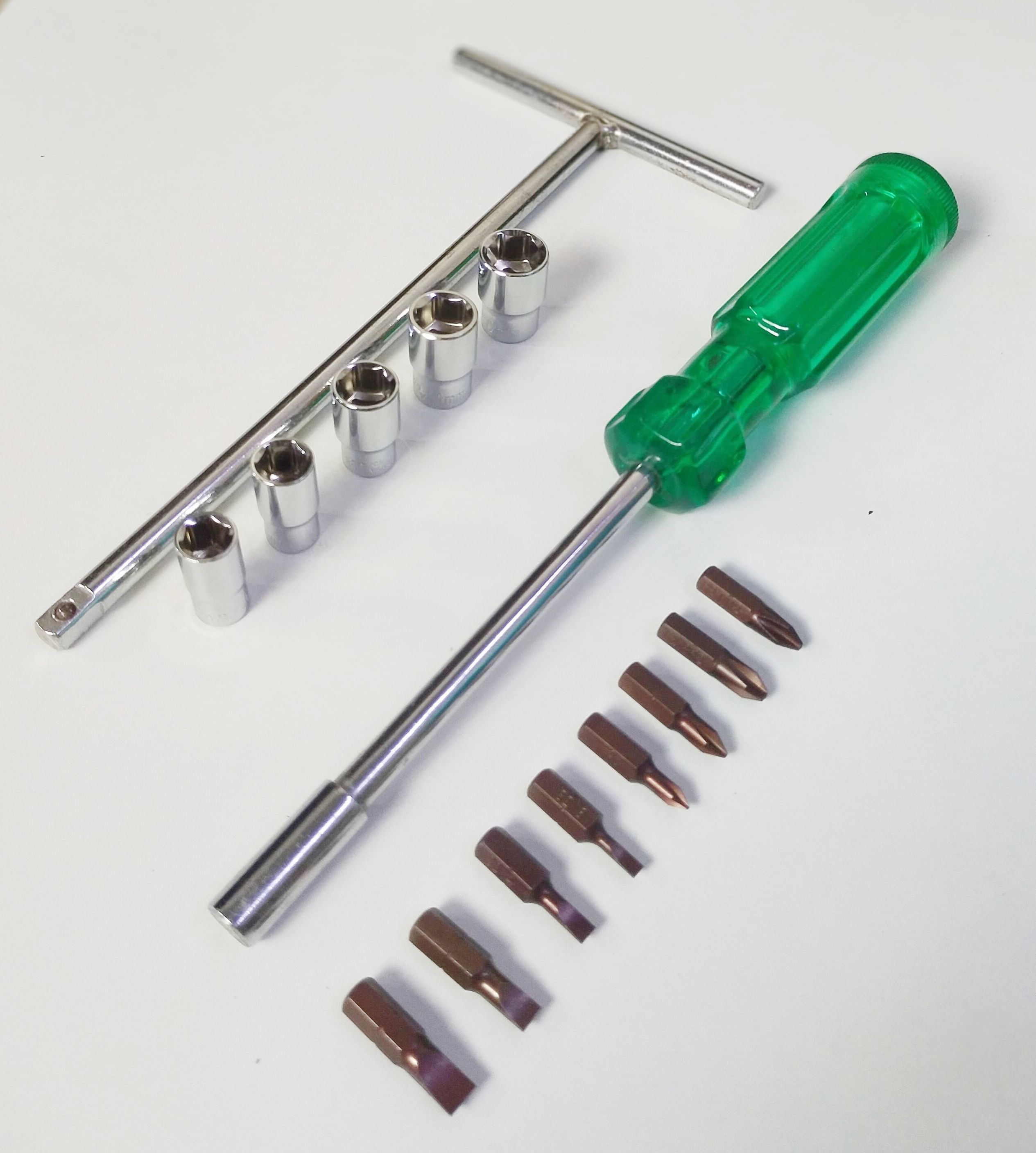 T-Handle With 8, 9, 10, 11, 12 MM CRV Steel Sockets with Bit Screw Driver Set Socket Set-image-10