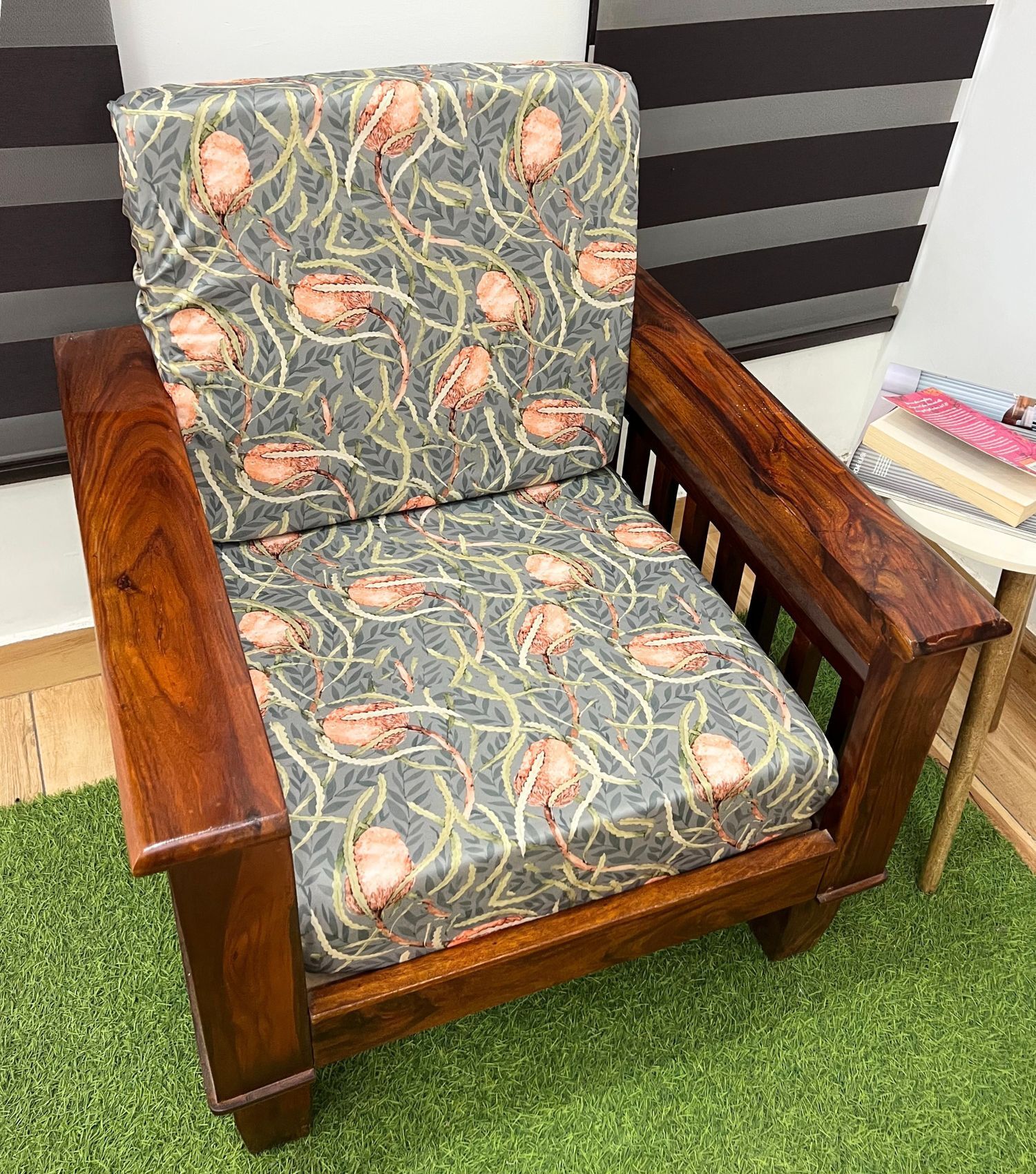 Stretchable Printed Sofa Slipcovers for Wooden Sofa - 10 Seater Set Cover Sofa Fabric