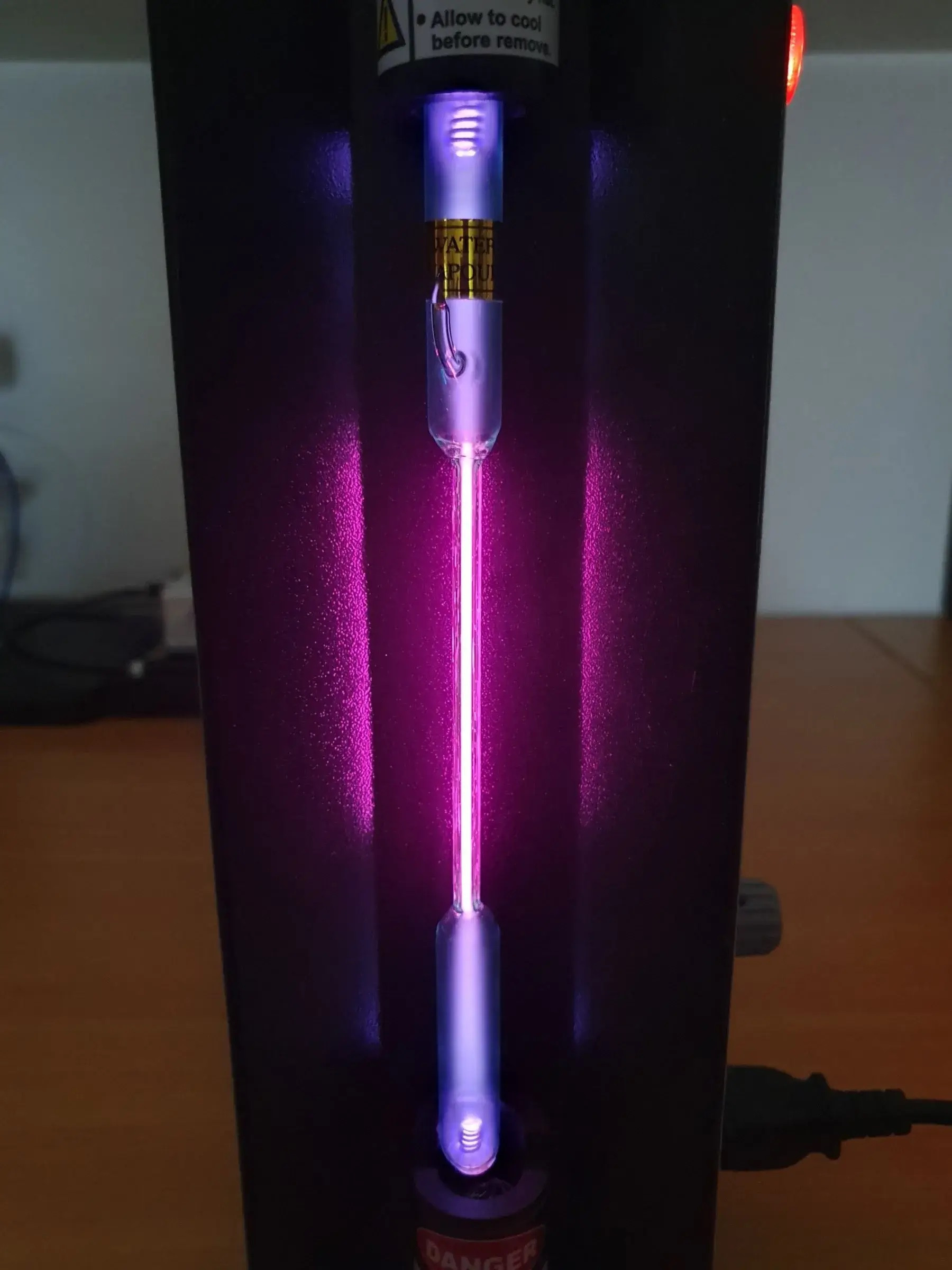 satmed Spectrum Tube (Water Vapour) for Physics Lab Spectrum Analyzer image 1