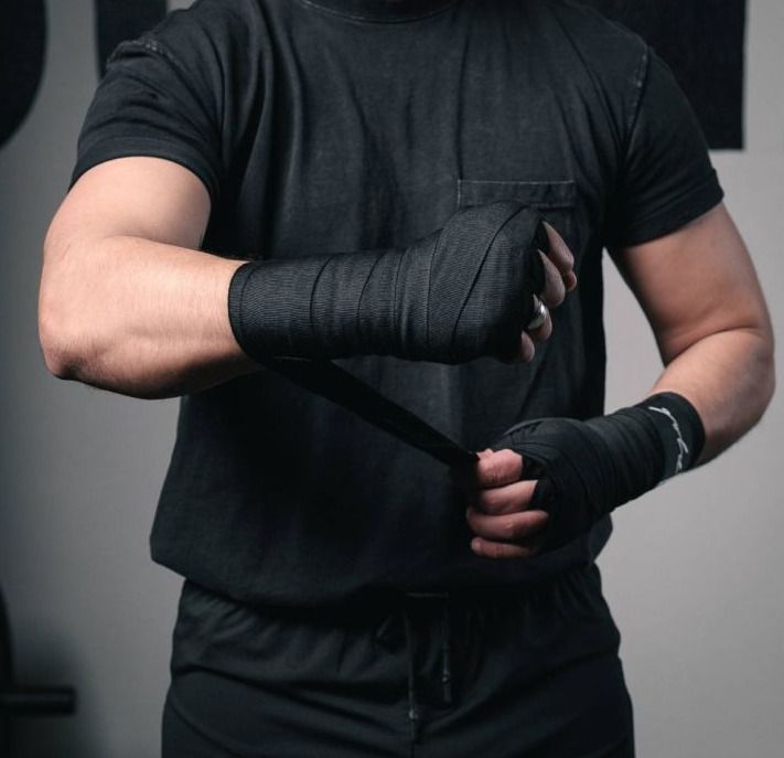 Weight Lifting / Stretchable cotton Boxing Handwrap Gym & Fitness Gloves-image-34