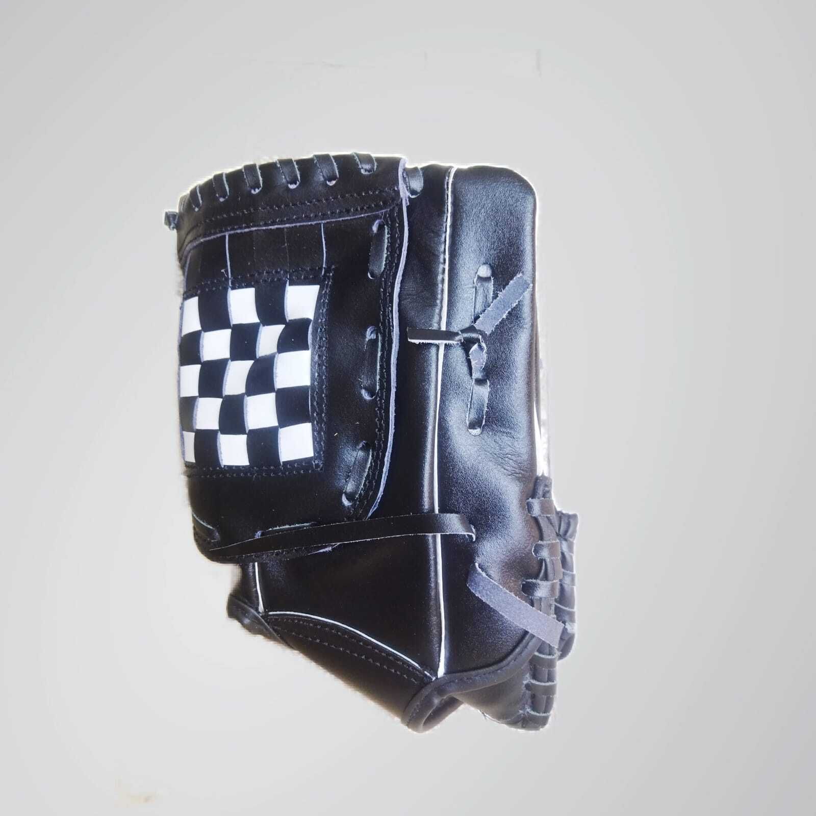 REAL LEATHER BLACK BASEBALL GLOVE Baseball Gloves