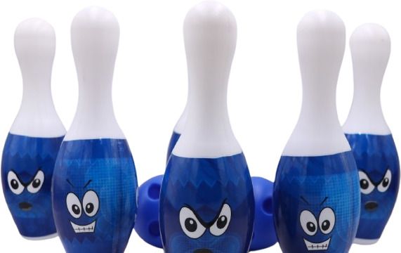 Funny Face Blue Bowling Pin Toy Set With 6 Pin and 2 Balls Sports Bowling Set