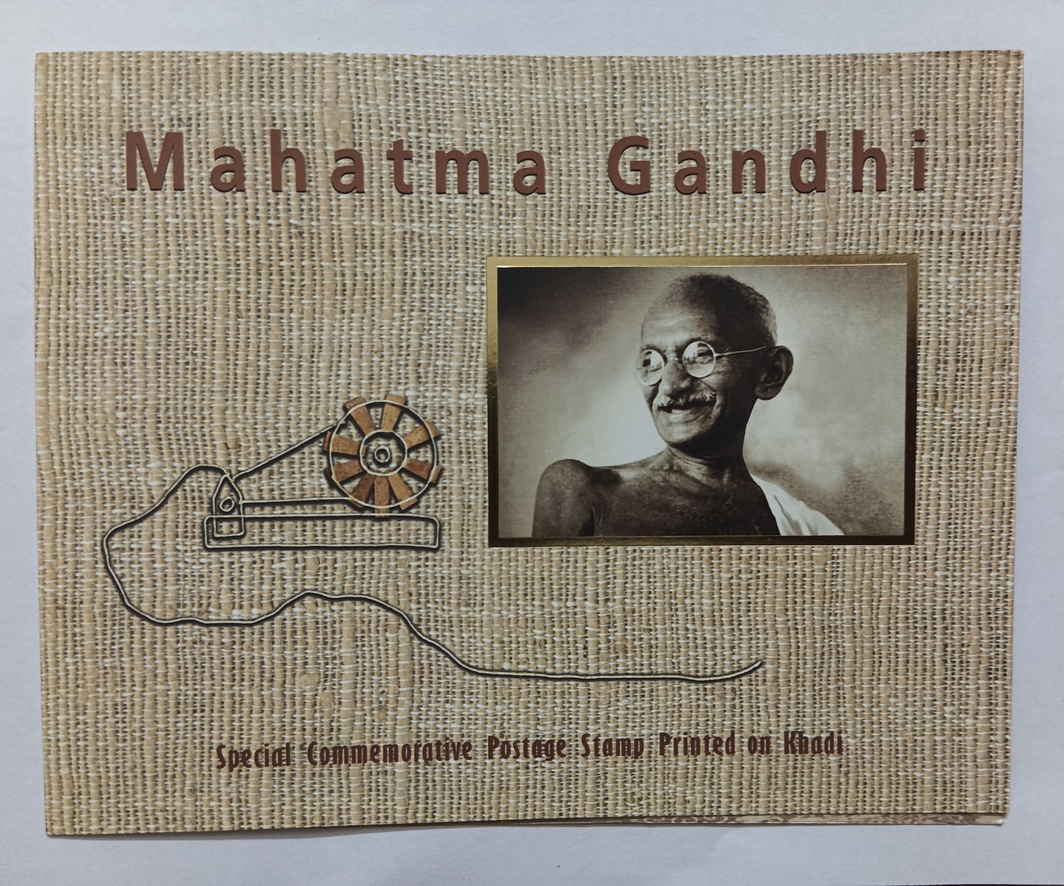 India 2011 - Mahatma Gandhi Stamp Printed on Khadi Miniature with Folder Stamps-image-13