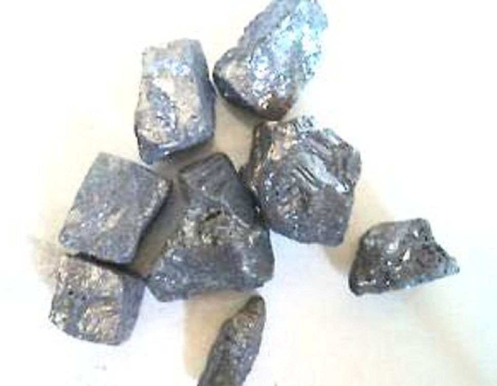 Natural Surma Stone / Kohl / Stibnite / Anjana Kal / Kanmashi / Kajal / Kaatuka Regular Rectangular Rock Stone