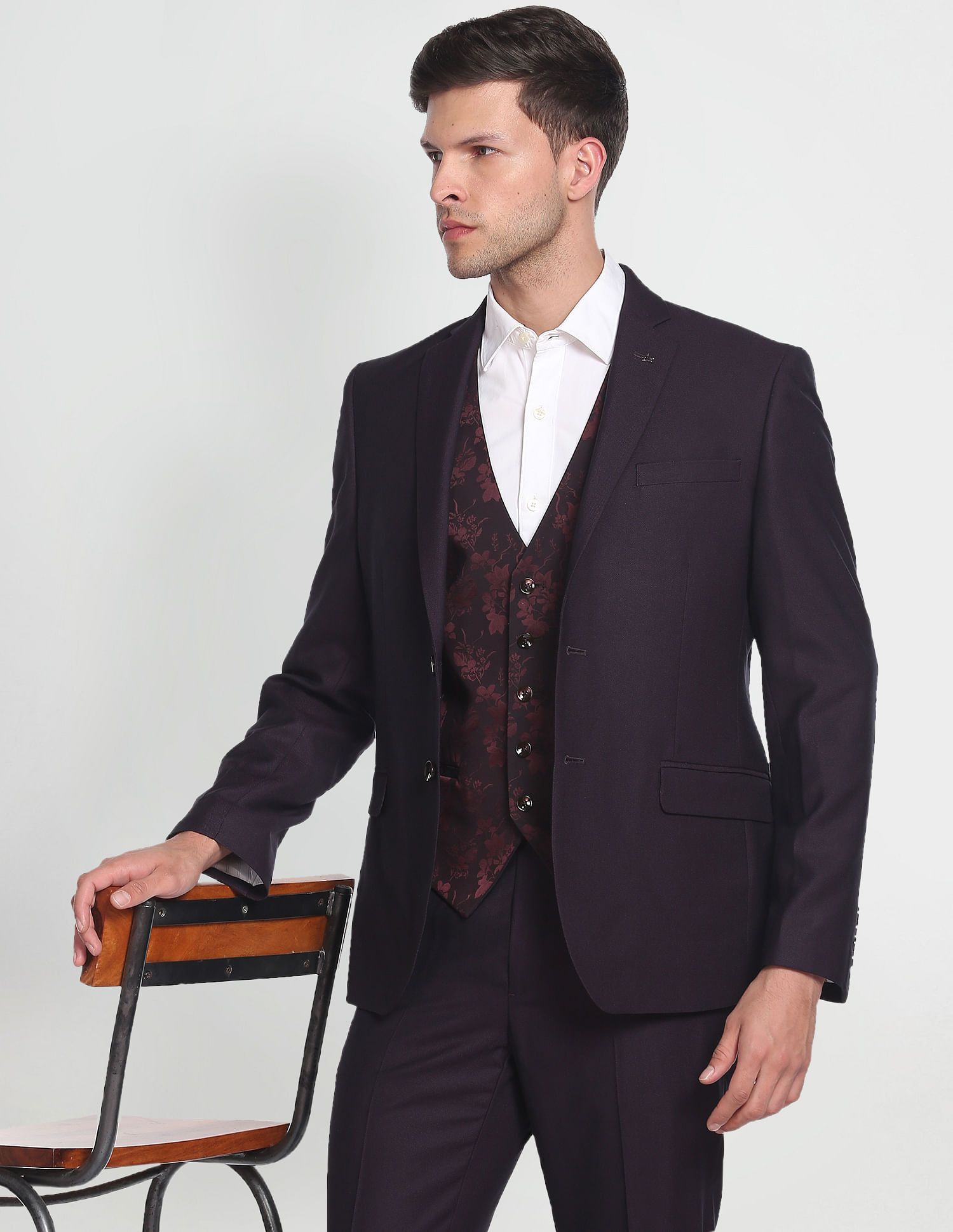 arrow Men Reversible Waistcoat Patterned Three Piece Suit Self Design Suit-picture-17
